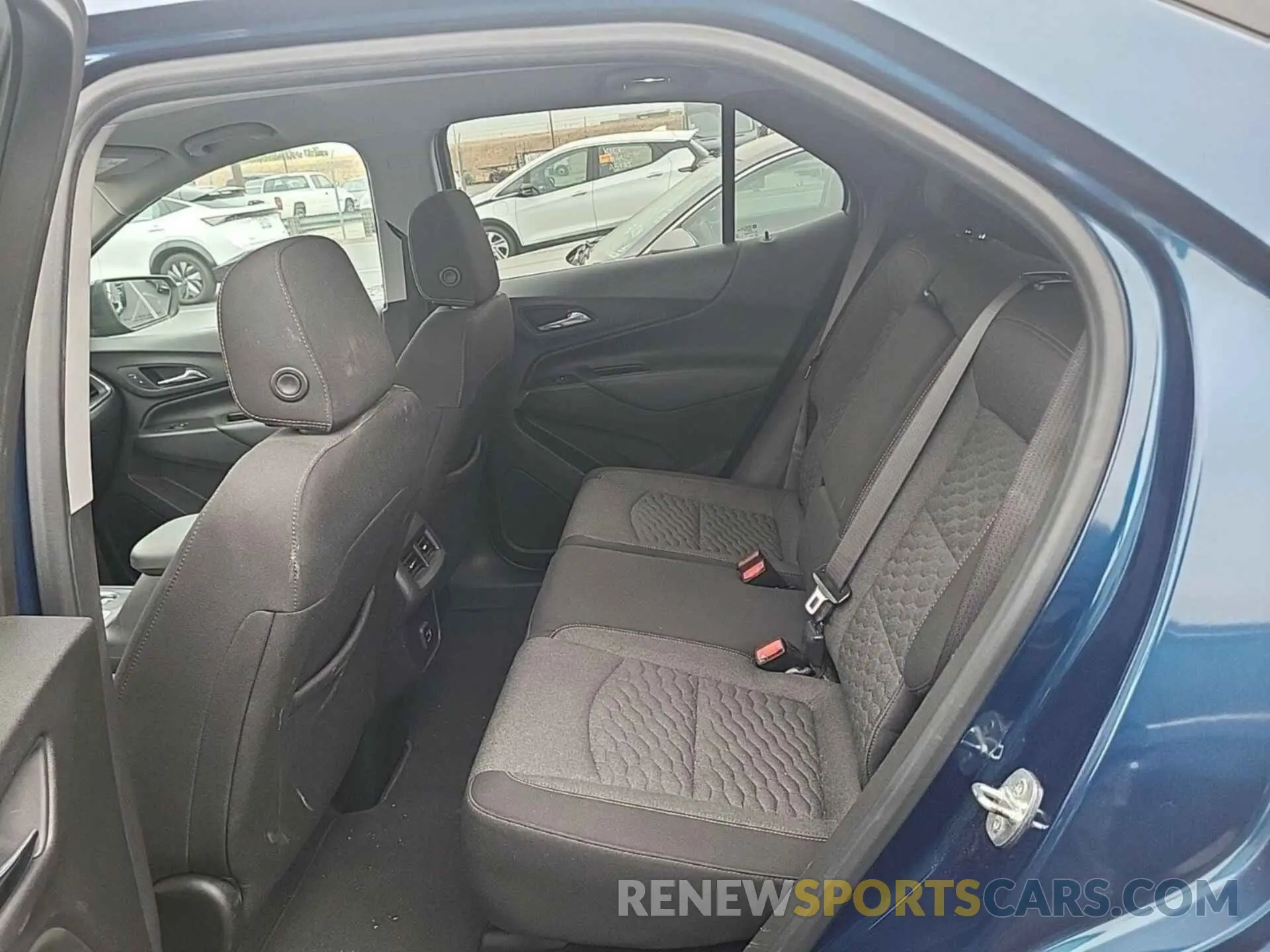 18 Photograph of a damaged car 3GNAXTEV3ML386810 CHEVROLET EQUINOX 2021