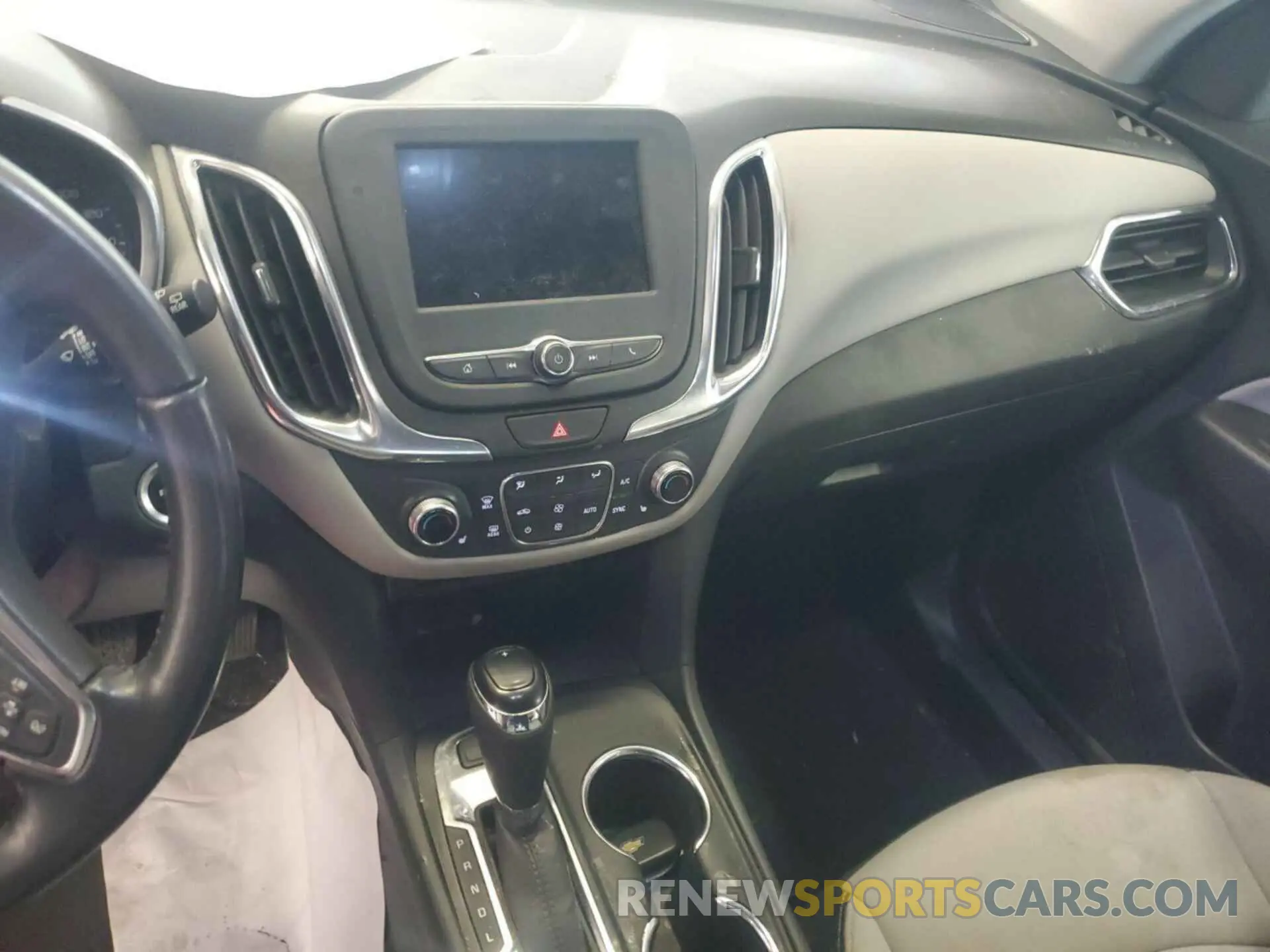 29 Photograph of a damaged car 3GNAXTEV5ML386792 CHEVROLET EQUINOX 2021