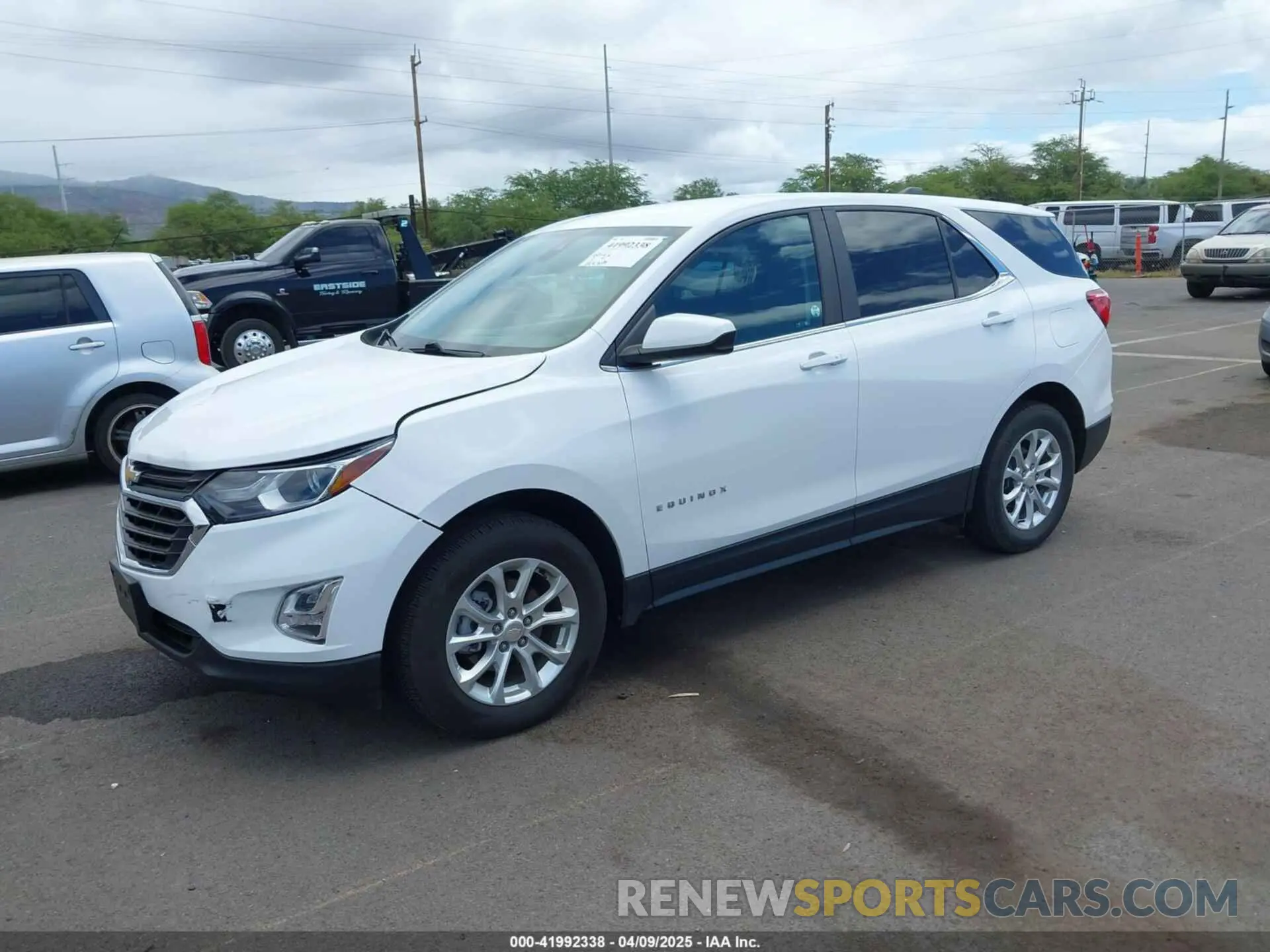 2 Фотография поврежденного автомобиля 3GNAXTEV6ML393959 CHEVROLET EQUINOX 2021
