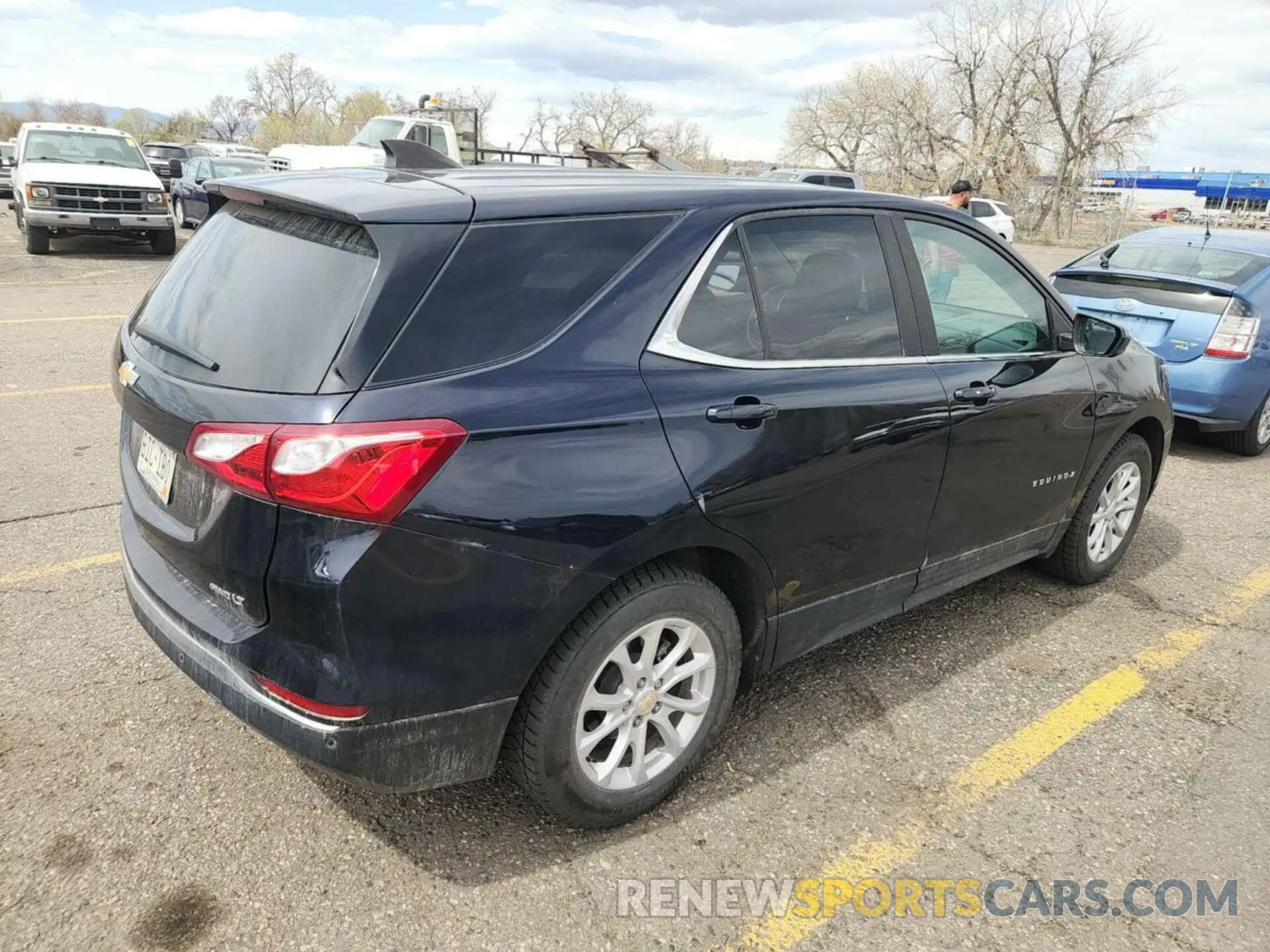 8 Photograph of a damaged car 3GNAXTEV6MS110241 CHEVROLET EQUINOX 2021