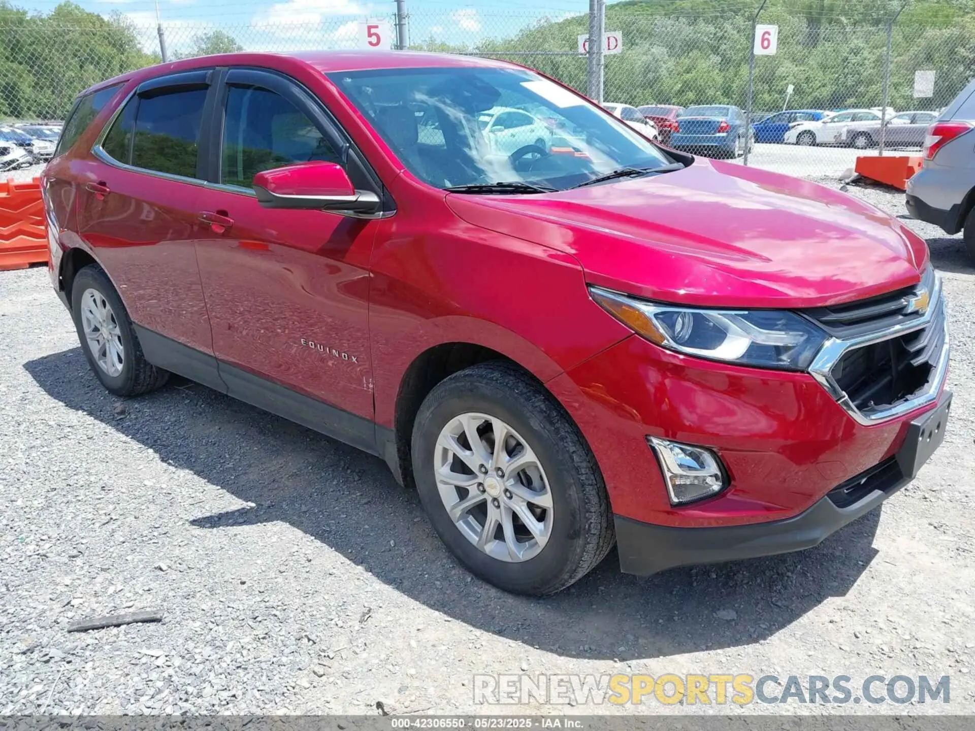 1 Фотография поврежденного автомобиля 3GNAXUEV0ML345556 CHEVROLET EQUINOX 2021