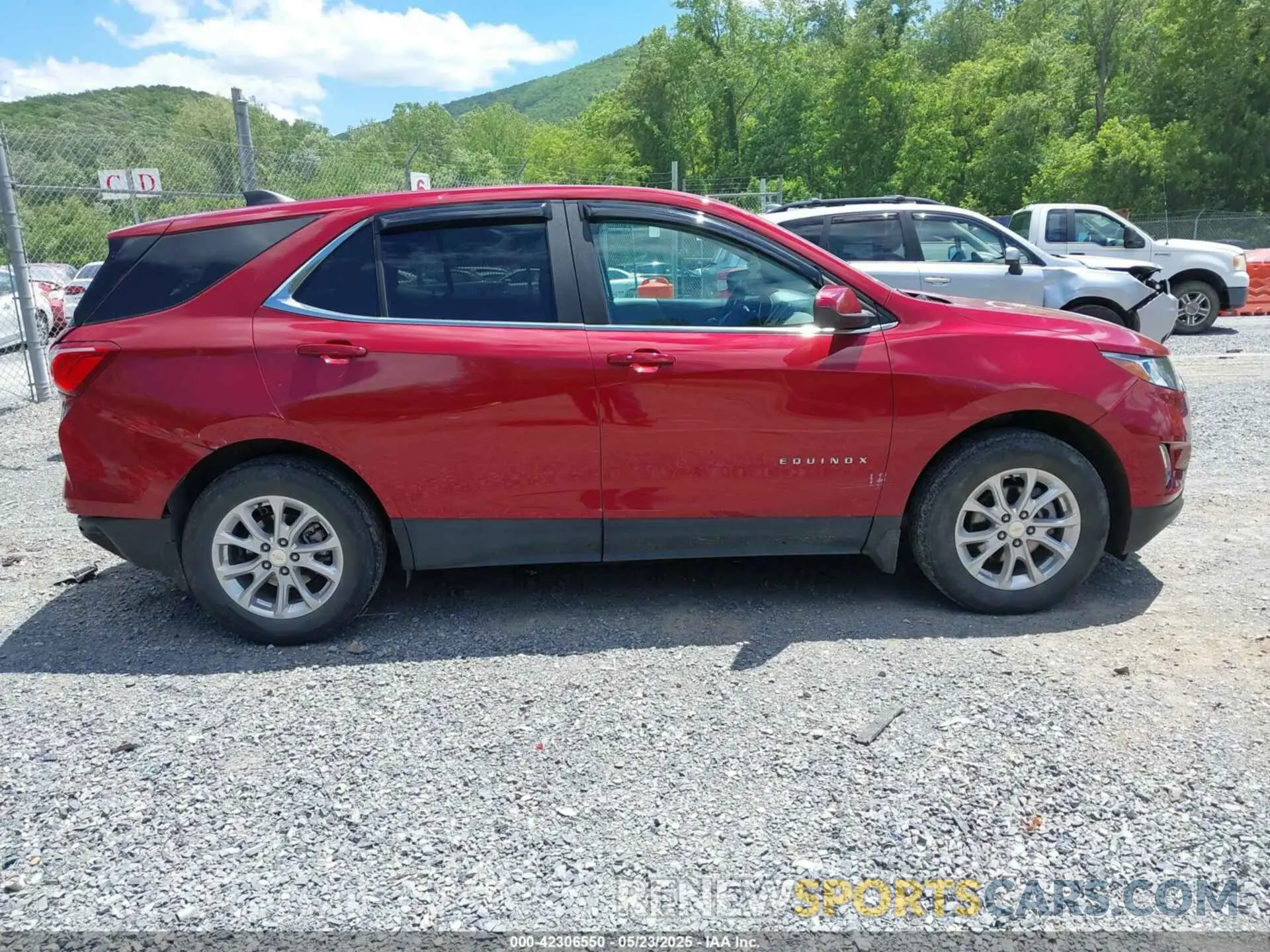 13 Фотография поврежденного автомобиля 3GNAXUEV0ML345556 CHEVROLET EQUINOX 2021