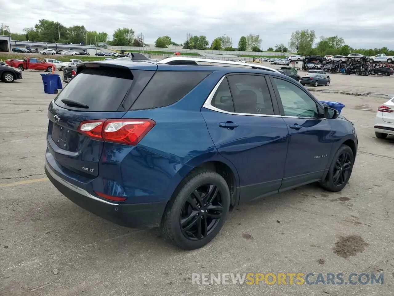 3 Photograph of a damaged car 3GNAXUEV0ML382381 CHEVROLET EQUINOX 2021