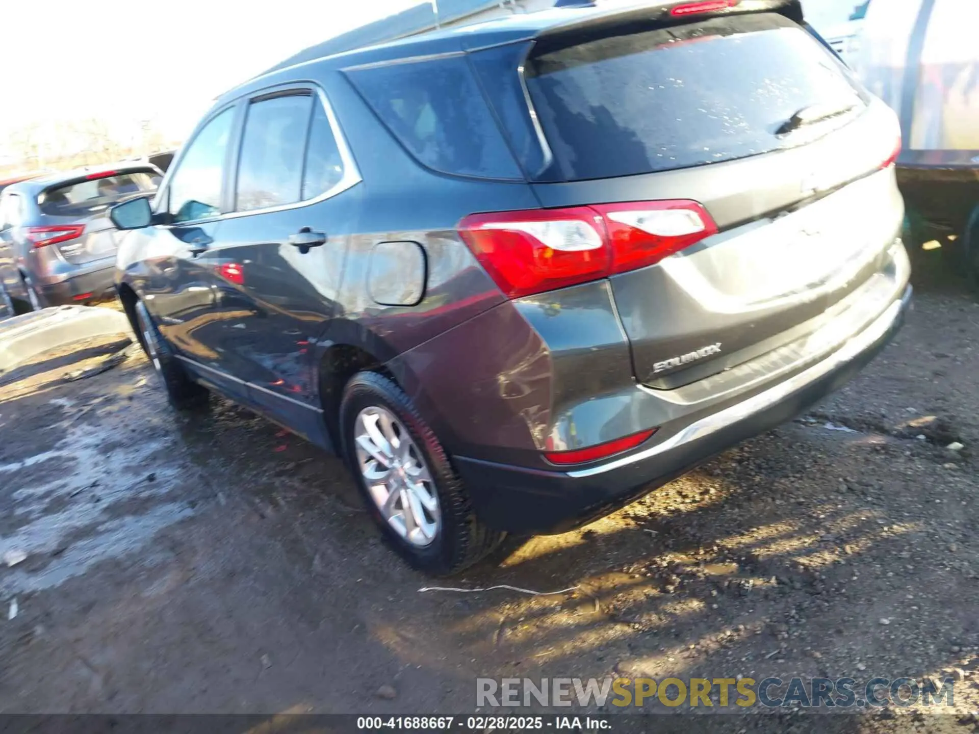 3 Фотография поврежденного автомобиля 3GNAXUEV0ML389301 CHEVROLET EQUINOX 2021