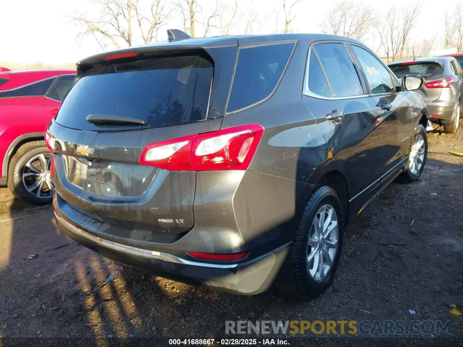 4 Фотография поврежденного автомобиля 3GNAXUEV0ML389301 CHEVROLET EQUINOX 2021