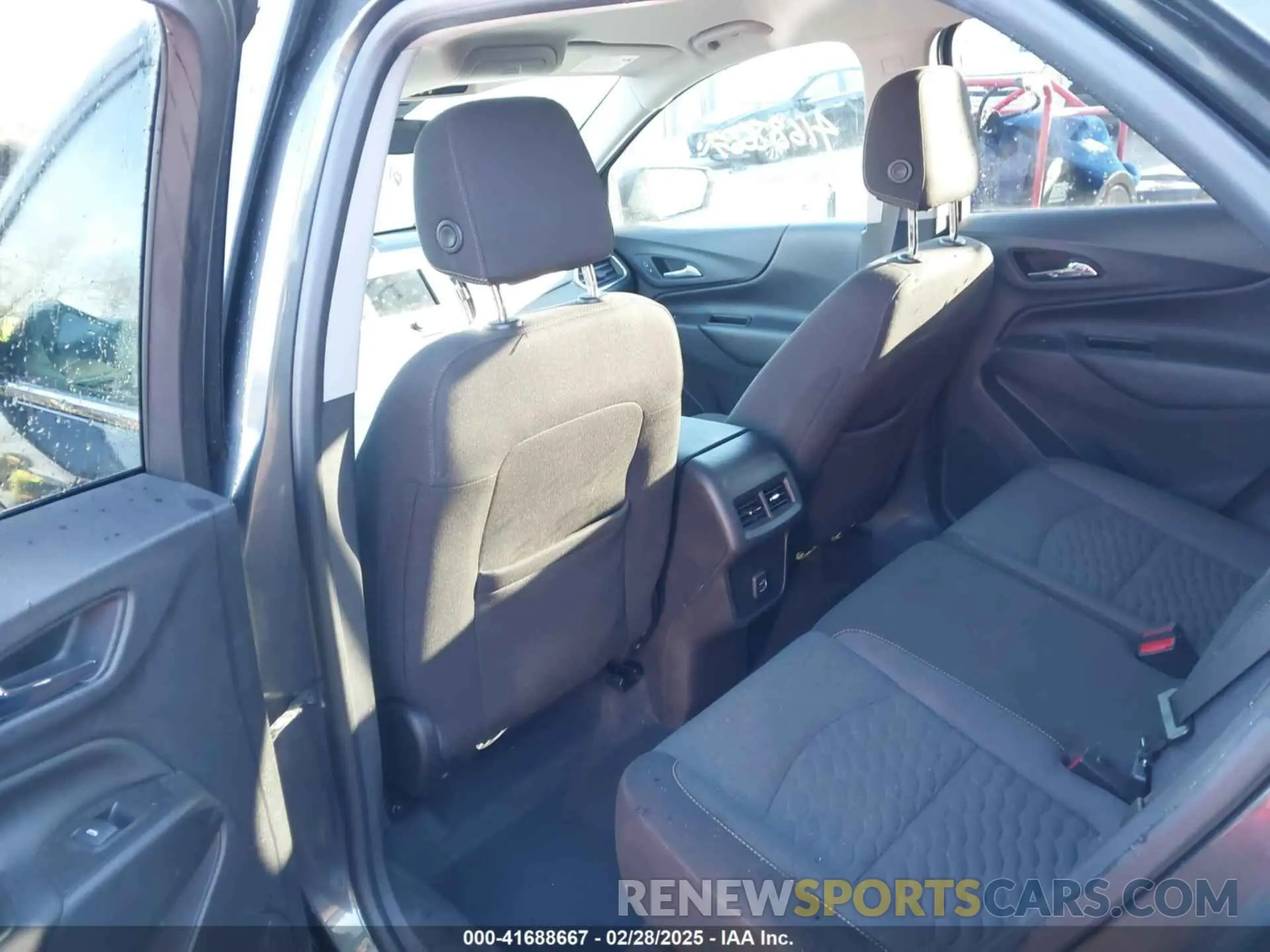 8 Фотография поврежденного автомобиля 3GNAXUEV0ML389301 CHEVROLET EQUINOX 2021