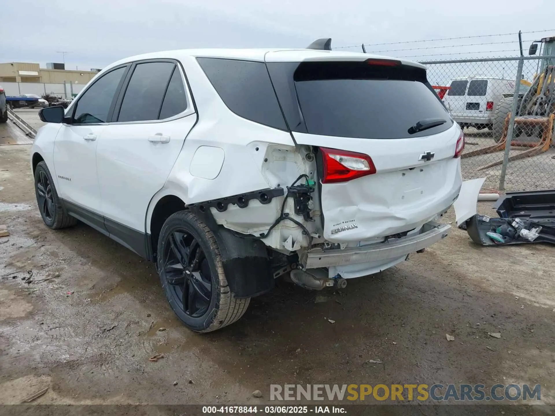 3 Photograph of a damaged car 3GNAXUEV0MS182932 CHEVROLET EQUINOX 2021