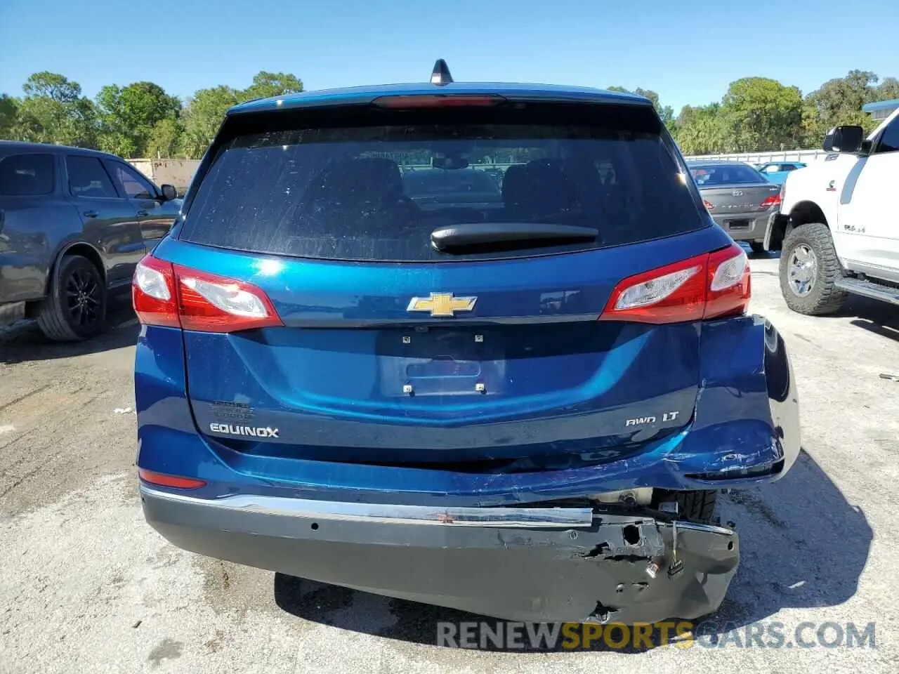 6 Photograph of a damaged car 3GNAXUEV1ML366612 CHEVROLET EQUINOX 2021