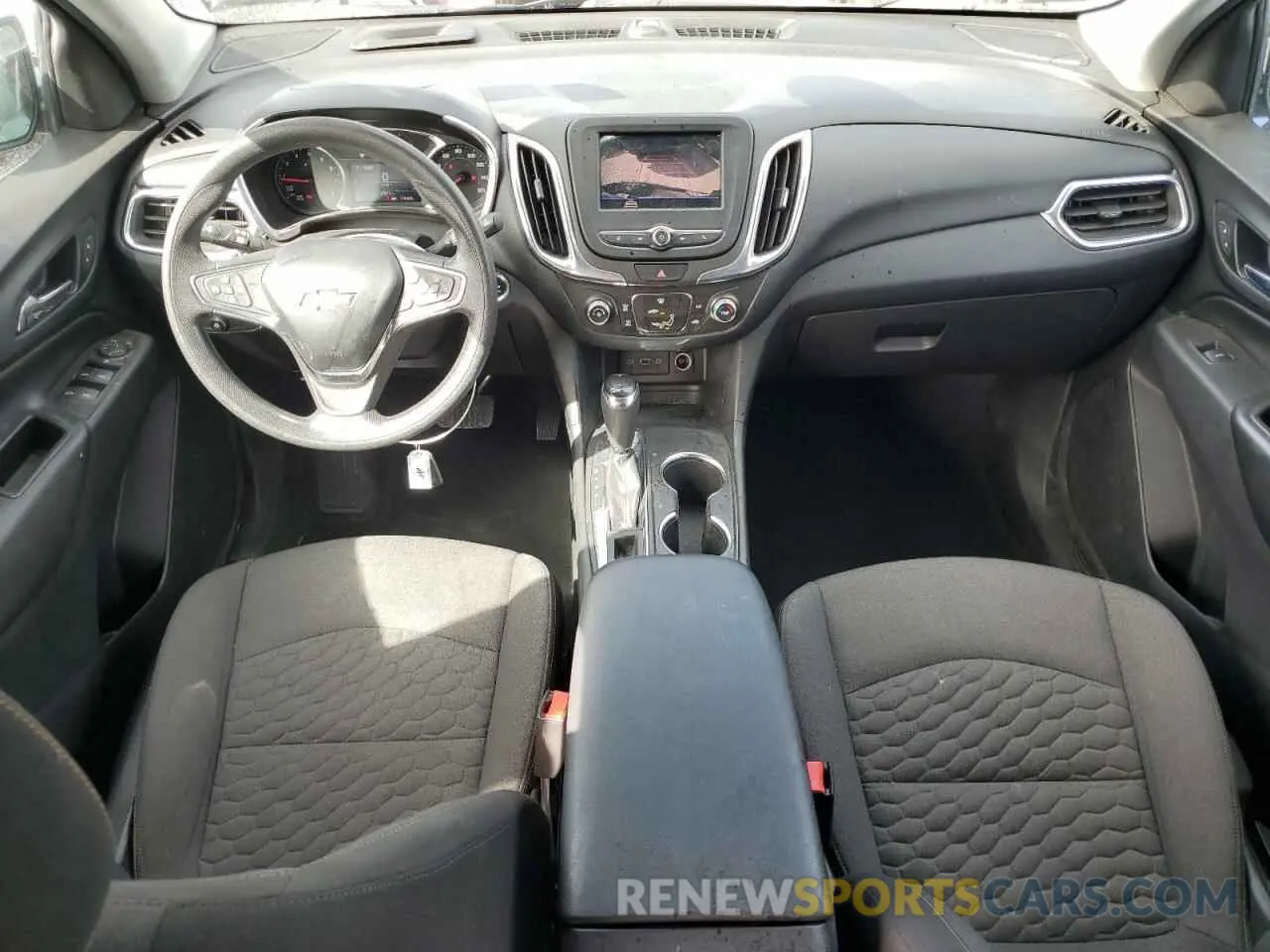 8 Photograph of a damaged car 3GNAXUEV2MS135014 CHEVROLET EQUINOX 2021