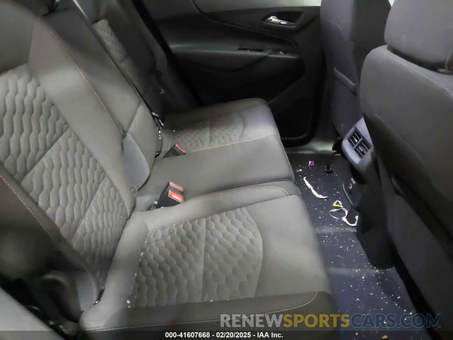 8 Photograph of a damaged car 3GNAXUEV2MS136079 CHEVROLET EQUINOX 2021