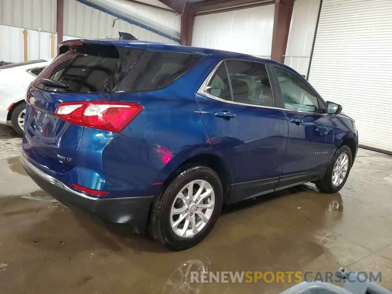 3 Фотография поврежденного автомобиля 3GNAXUEV3ML383136 CHEVROLET EQUINOX 2021