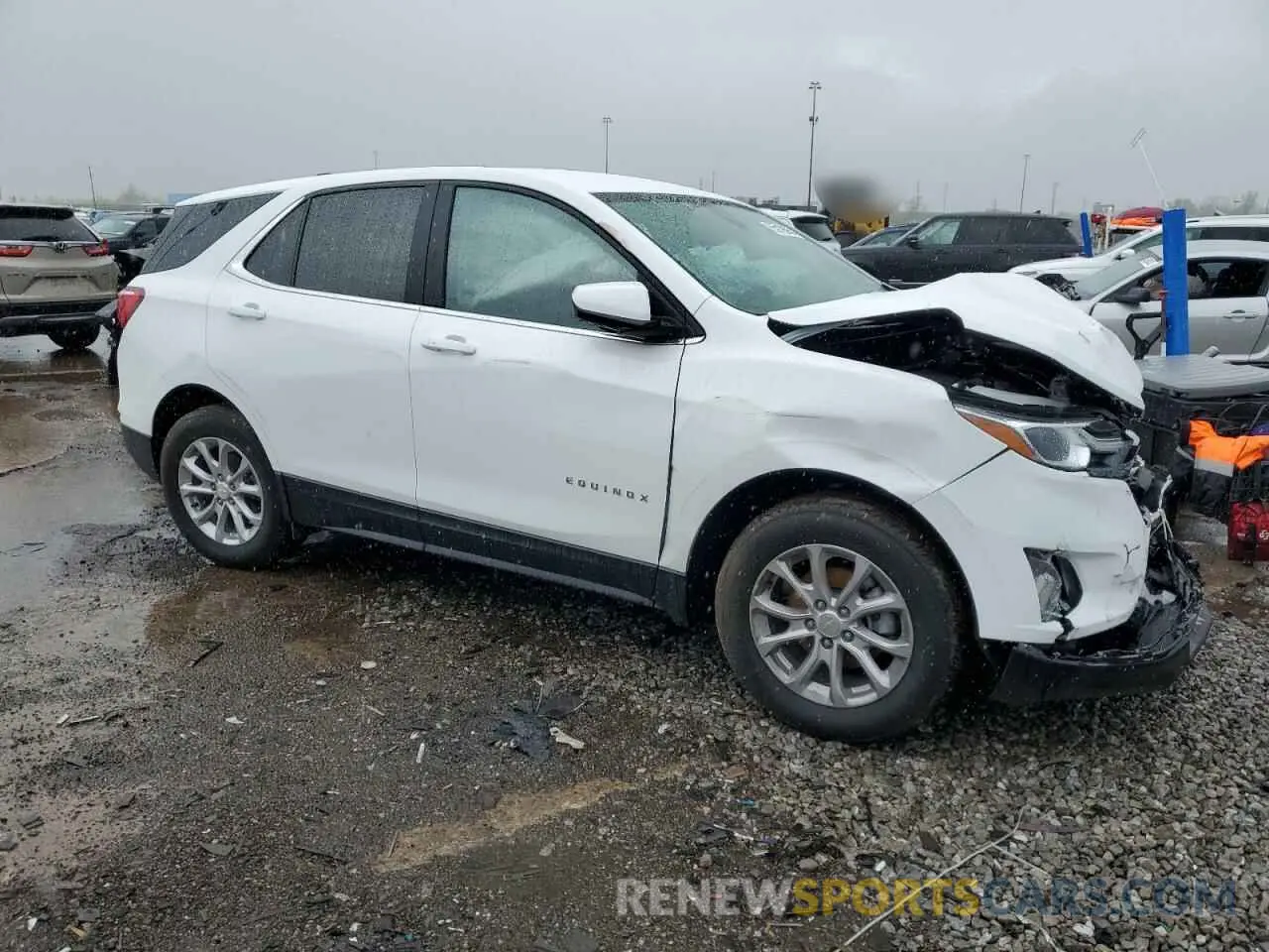 4 Photograph of a damaged car 3GNAXUEV3MS111661 CHEVROLET EQUINOX 2021