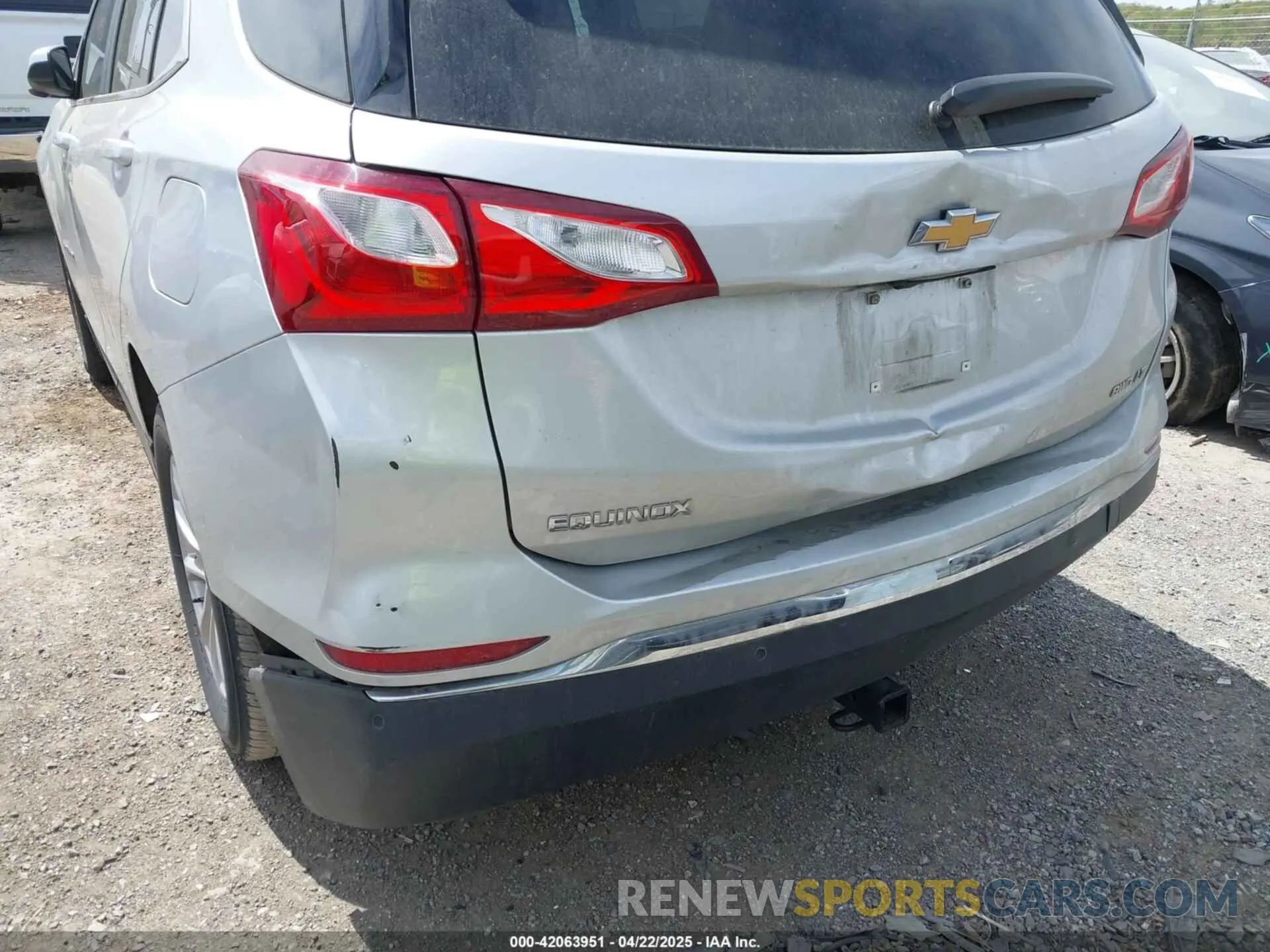 6 Фотография поврежденного автомобиля 3GNAXUEV4MS110373 CHEVROLET EQUINOX 2021