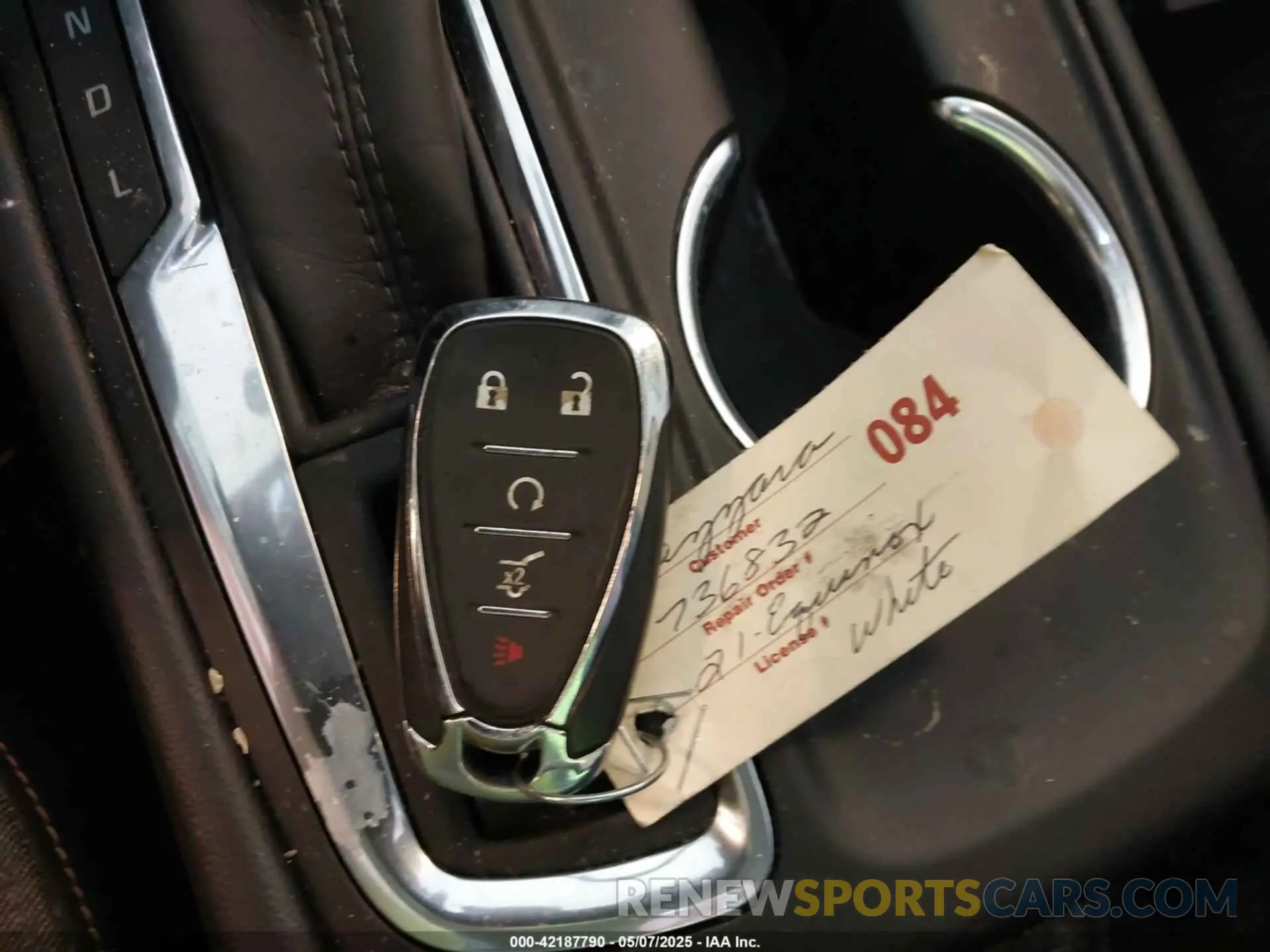 11 Фотография поврежденного автомобиля 3GNAXUEV5ML332172 CHEVROLET EQUINOX 2021