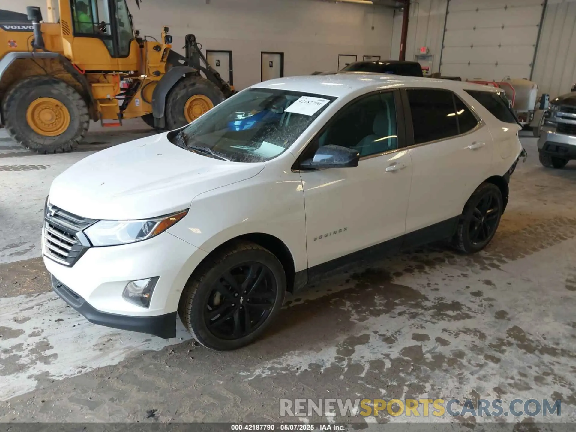 2 Фотография поврежденного автомобиля 3GNAXUEV5ML332172 CHEVROLET EQUINOX 2021