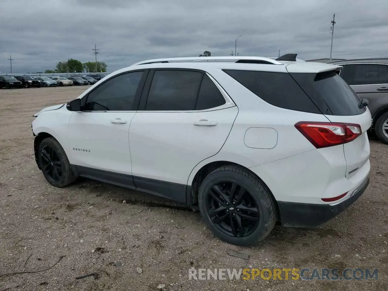 2 Photograph of a damaged car 3GNAXUEV5ML348727 CHEVROLET EQUINOX 2021