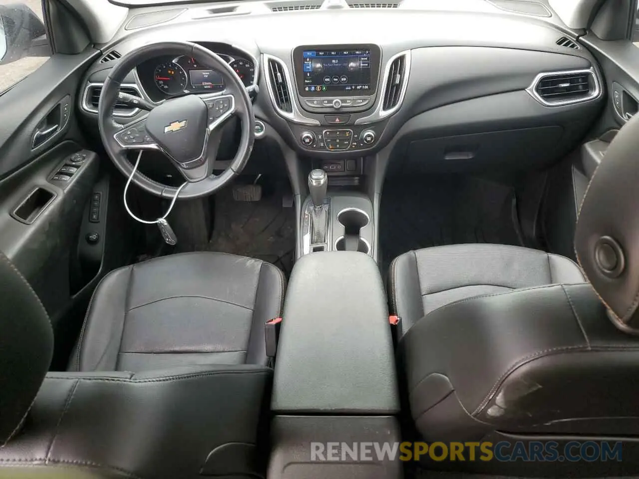8 Photograph of a damaged car 3GNAXUEV5ML348727 CHEVROLET EQUINOX 2021