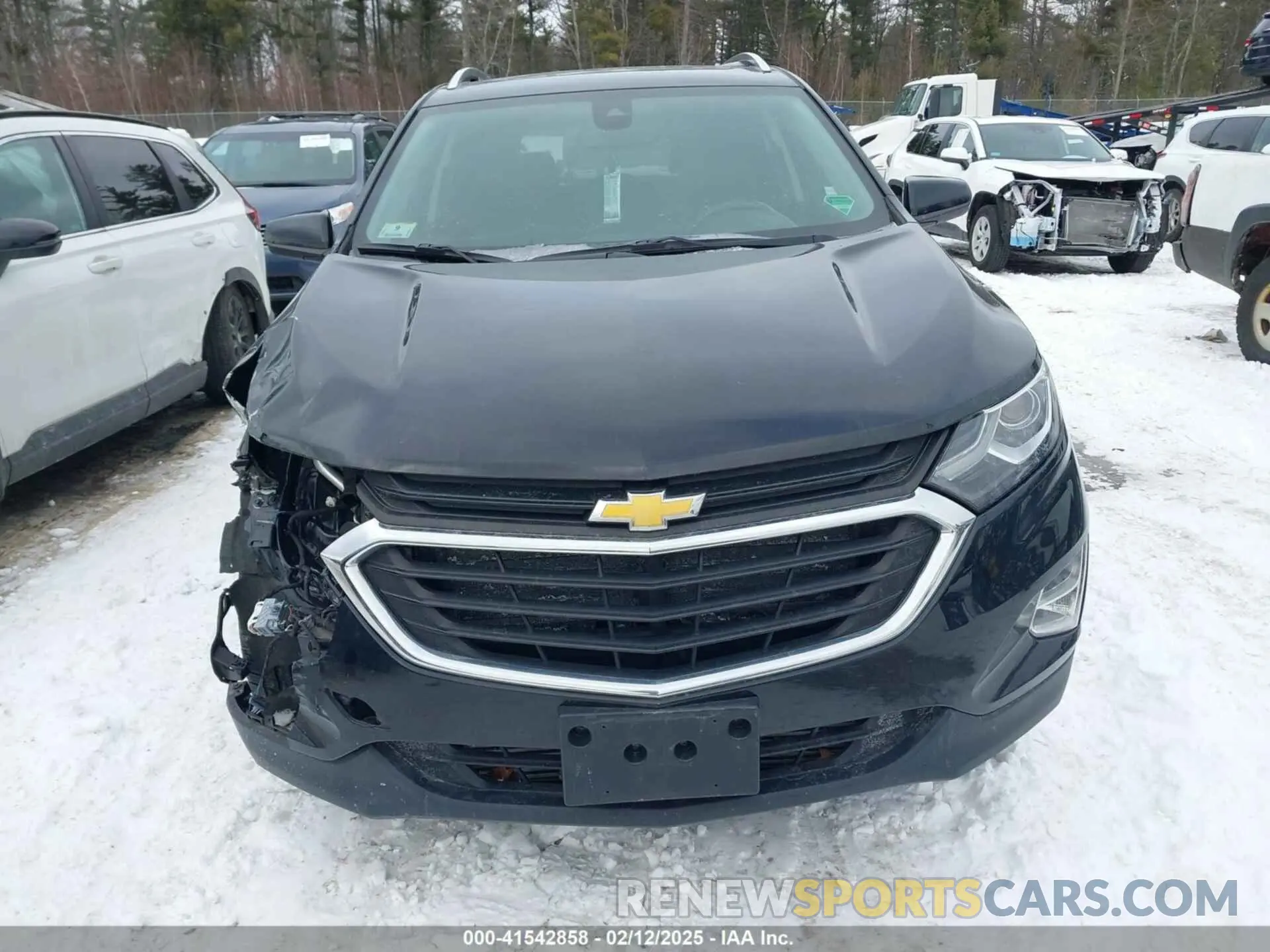 13 Photograph of a damaged car 3GNAXUEV5ML379170 CHEVROLET EQUINOX 2021