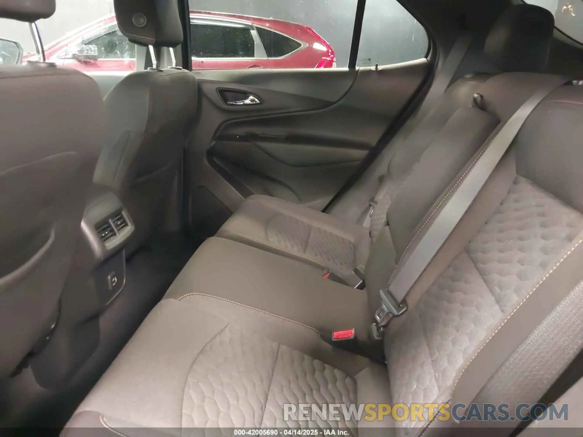 8 Фотография поврежденного автомобиля 3GNAXUEV6MS139857 CHEVROLET EQUINOX 2021