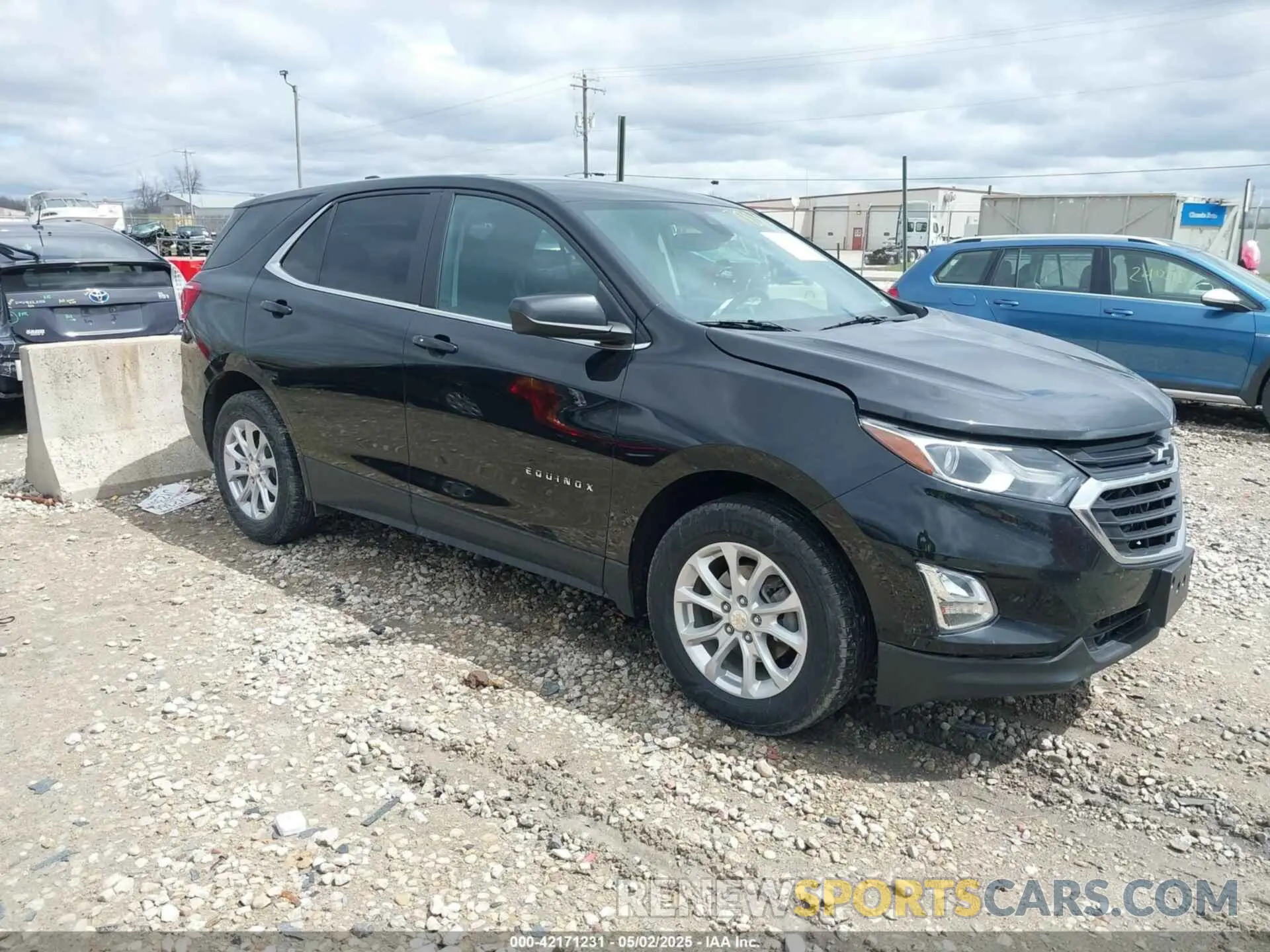 1 Фотография поврежденного автомобиля 3GNAXUEV7ML336725 CHEVROLET EQUINOX 2021