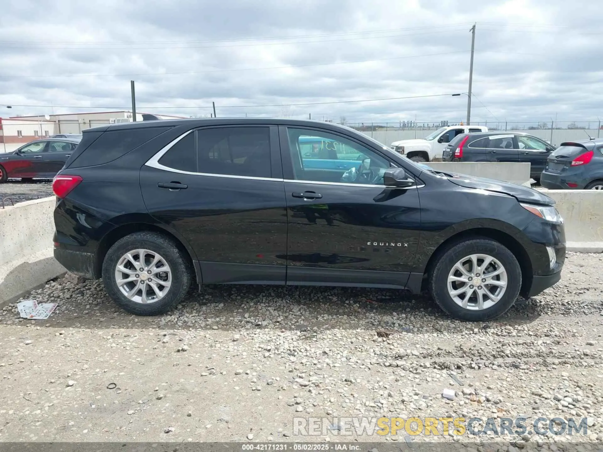13 Фотография поврежденного автомобиля 3GNAXUEV7ML336725 CHEVROLET EQUINOX 2021