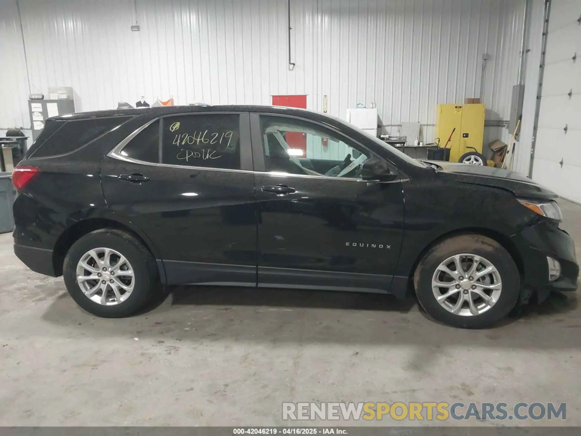13 Photograph of a damaged car 3GNAXUEV7ML399047 CHEVROLET EQUINOX 2021