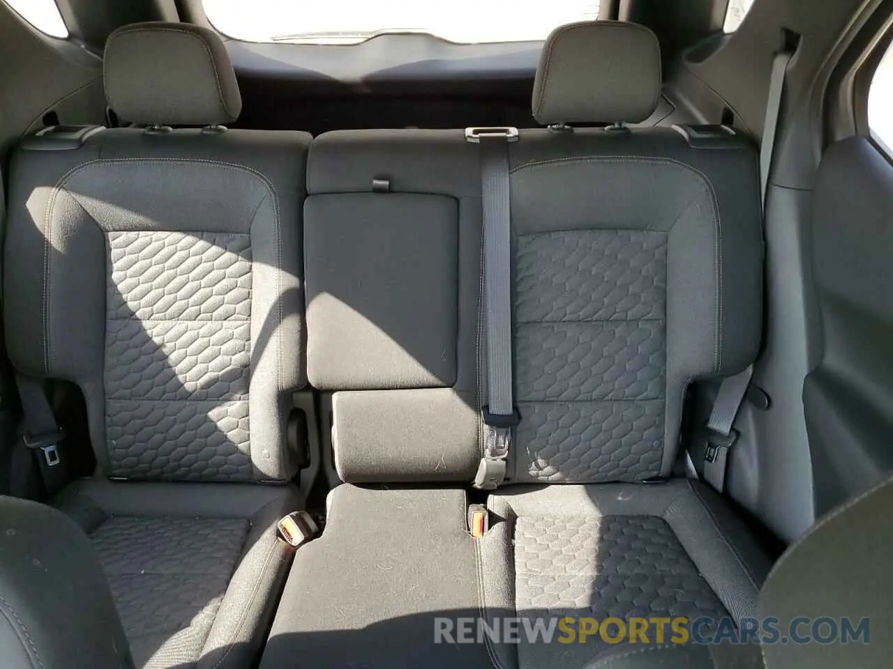 10 Photograph of a damaged car 3GNAXUEV8MS130867 CHEVROLET EQUINOX 2021