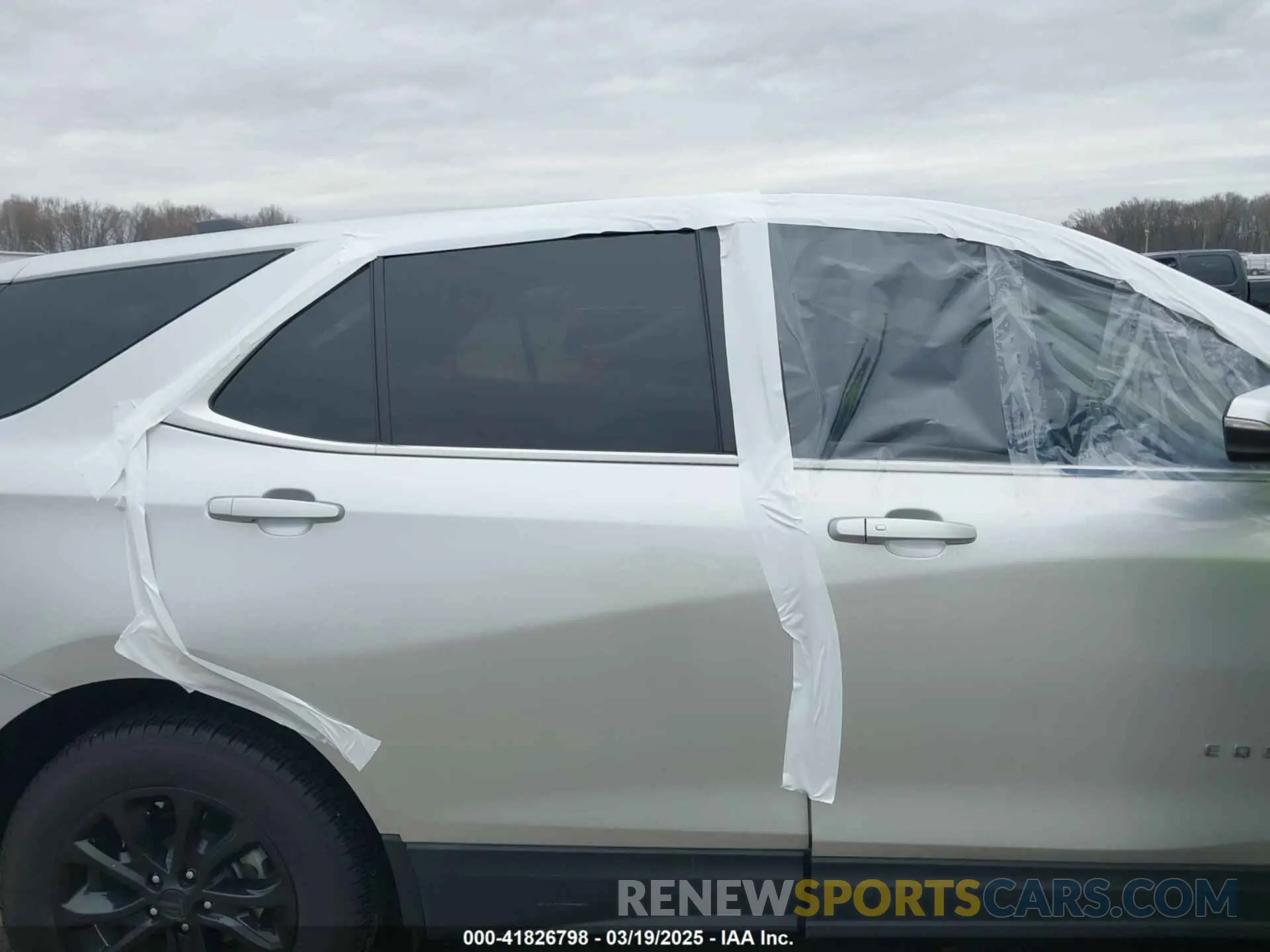 13 Photograph of a damaged car 3GNAXUEV8MS141044 CHEVROLET EQUINOX 2021