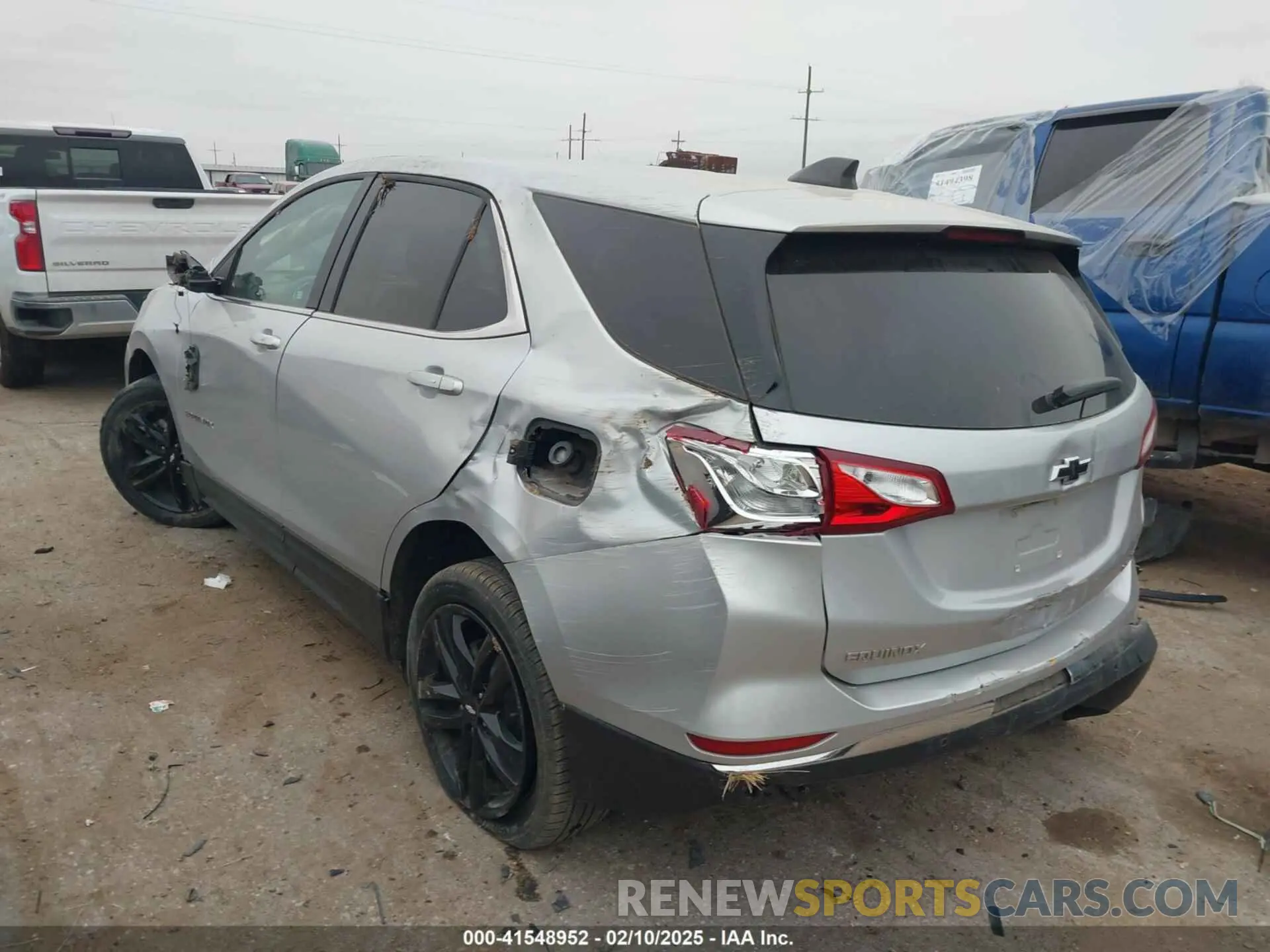 3 Фотография поврежденного автомобиля 3GNAXUEV9ML328657 CHEVROLET EQUINOX 2021