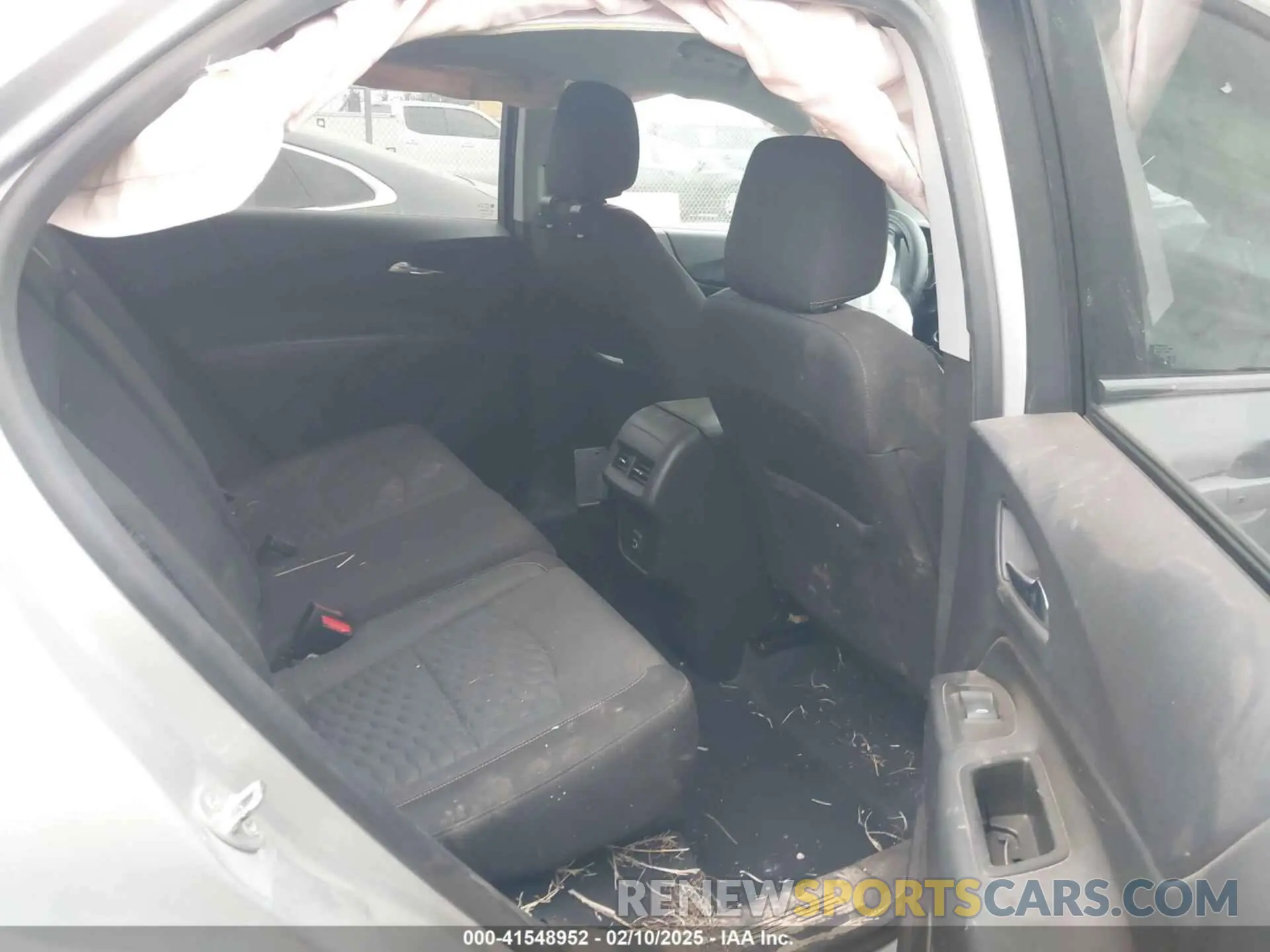 8 Фотография поврежденного автомобиля 3GNAXUEV9ML328657 CHEVROLET EQUINOX 2021