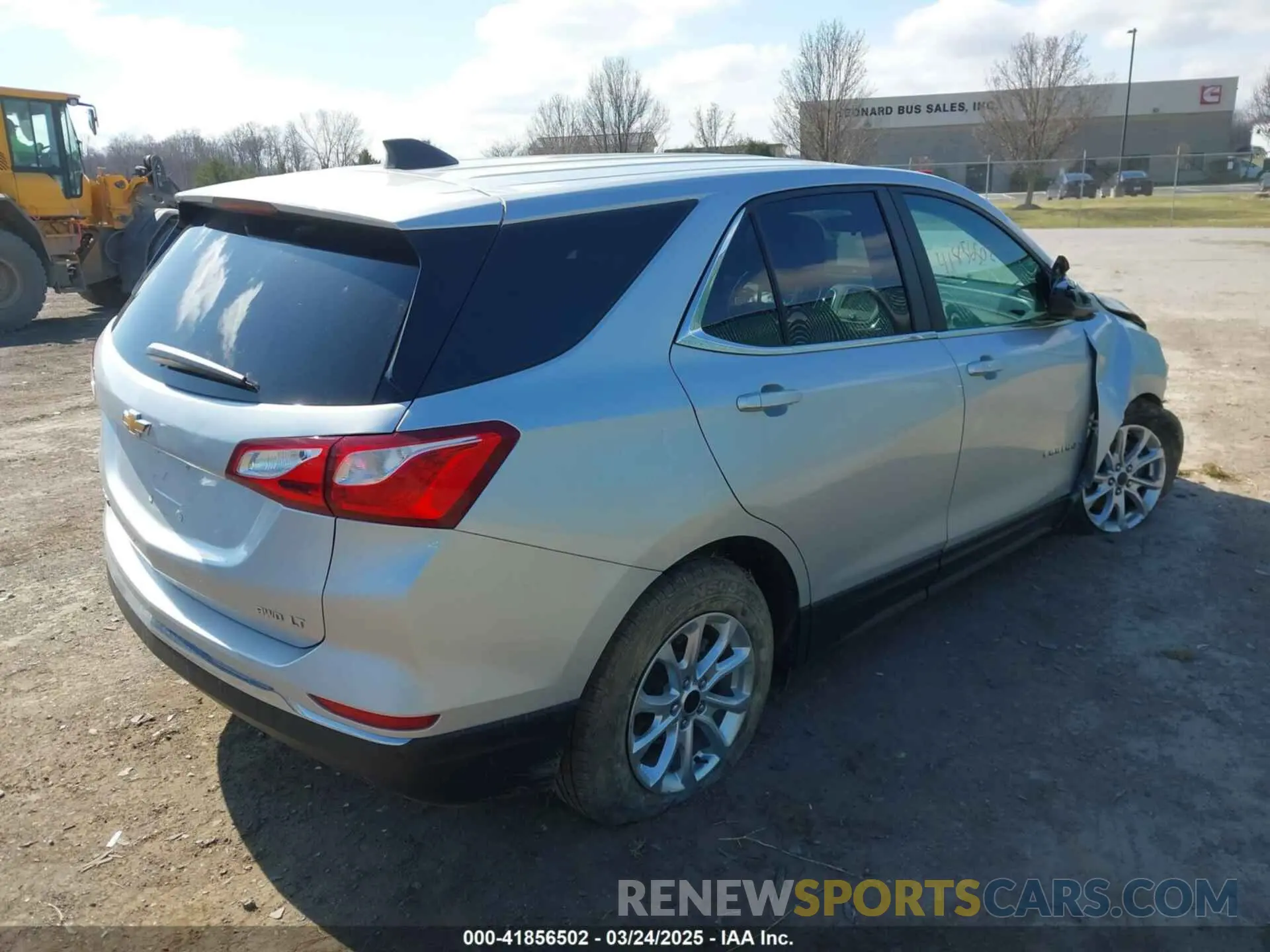 4 Фотография поврежденного автомобиля 3GNAXUEV9MS180984 CHEVROLET EQUINOX 2021