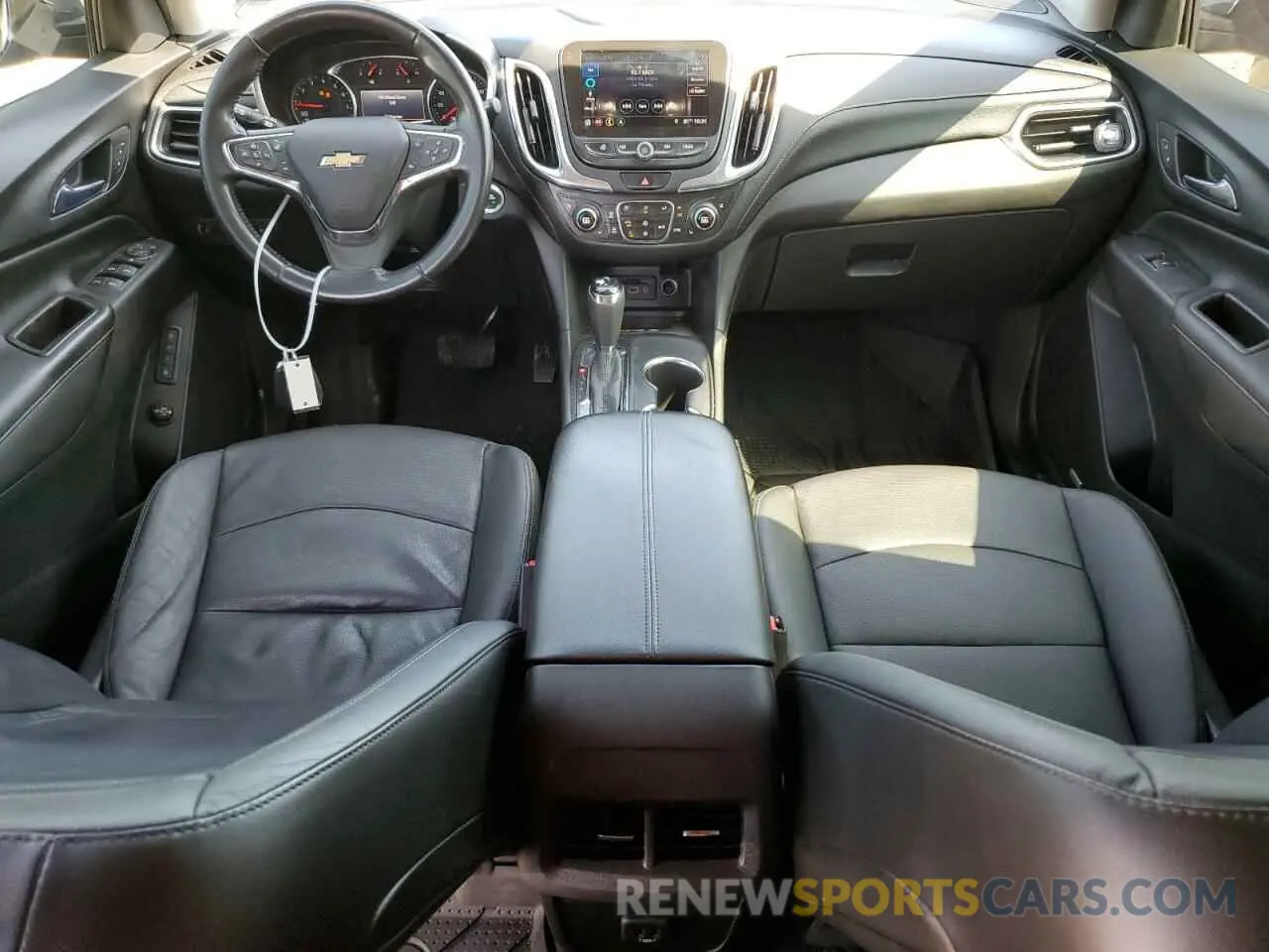 8 Photograph of a damaged car 3GNAXXEV0MS122988 CHEVROLET EQUINOX 2021