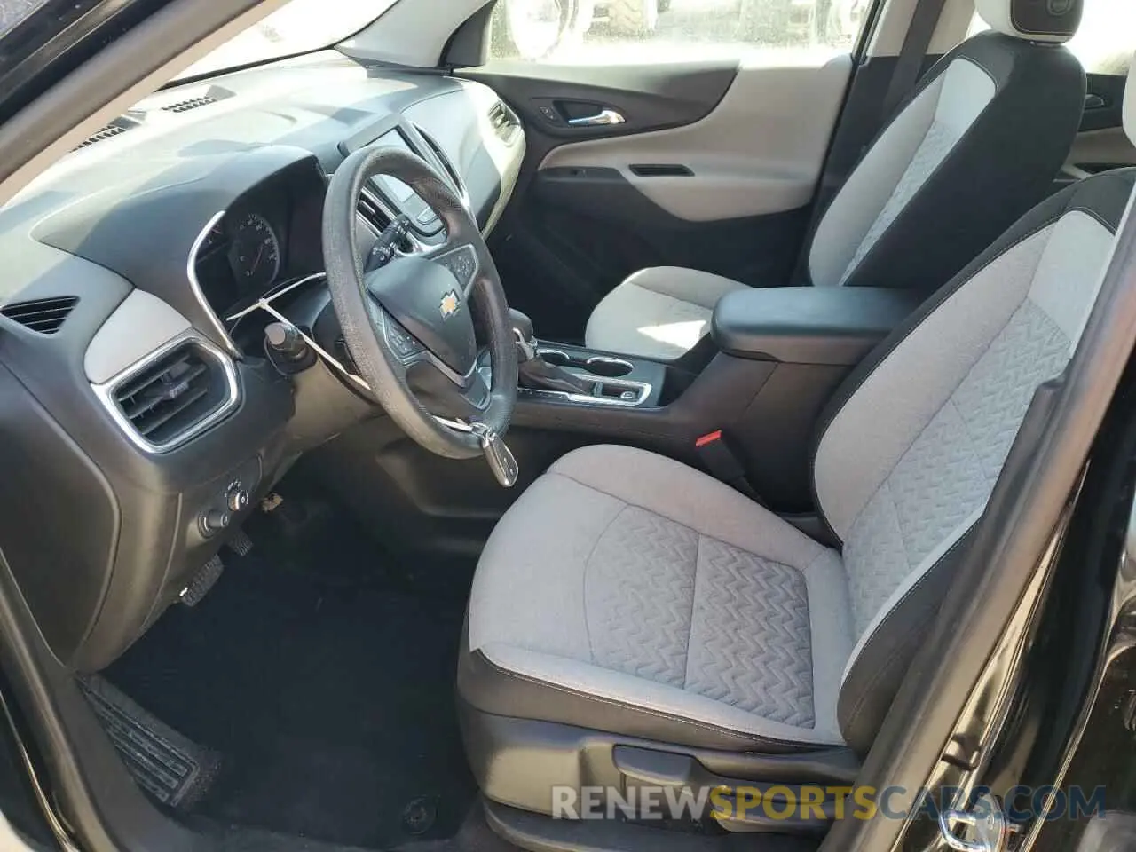7 Photograph of a damaged car 2GNAXHEV0N6118882 CHEVROLET EQUINOX 2022