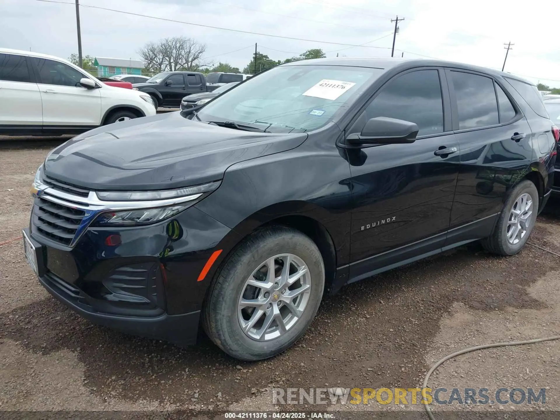 2 Photograph of a damaged car 2GNAXHEV0N6136170 CHEVROLET EQUINOX 2022