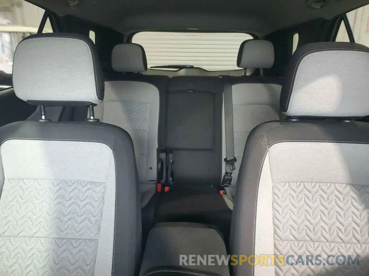 10 Фотография поврежденного автомобиля 2GNAXHEV2N6116809 CHEVROLET EQUINOX 2022