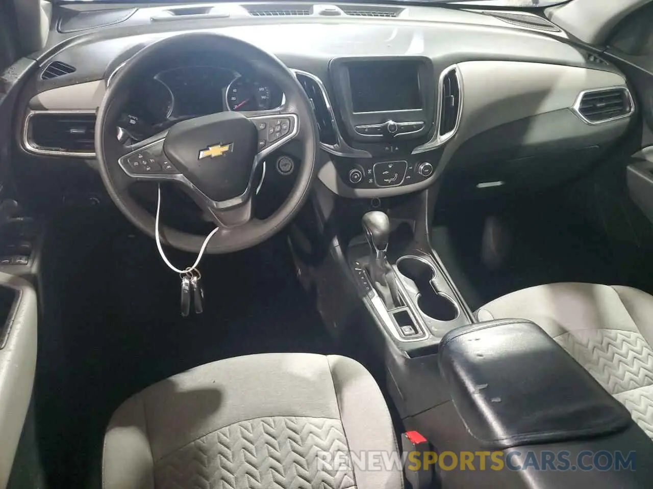 8 Фотография поврежденного автомобиля 2GNAXHEV2N6116809 CHEVROLET EQUINOX 2022