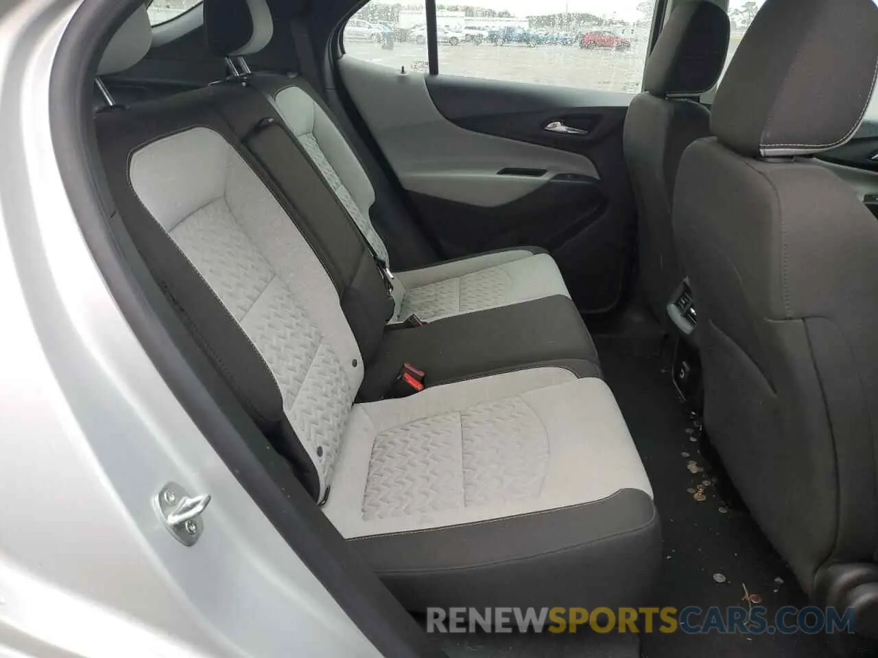 12 Photograph of a damaged car 2GNAXHEV7N6123464 CHEVROLET EQUINOX 2022