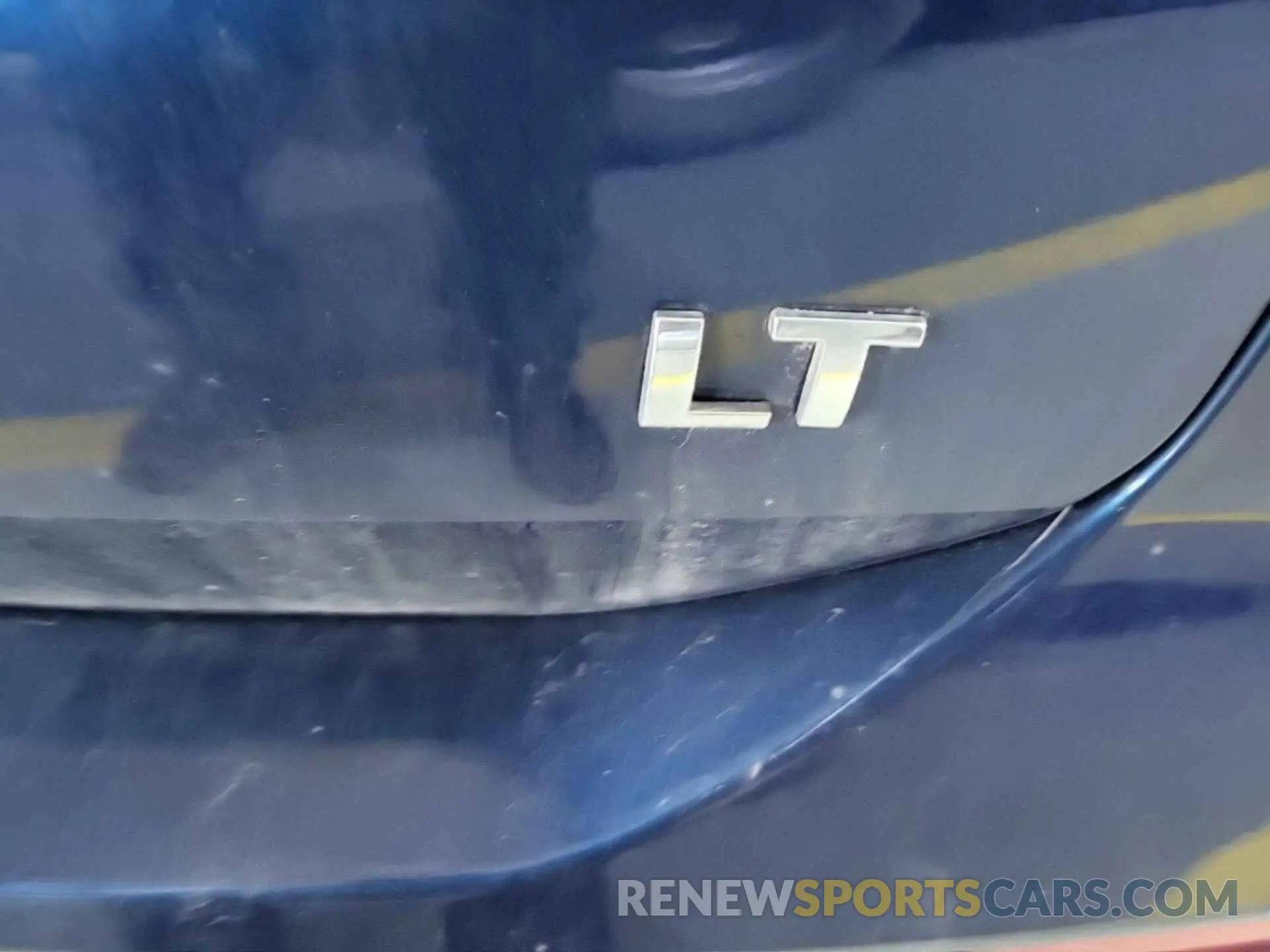 4 Photograph of a damaged car 2GNAXJEV0N6109767 CHEVROLET EQUINOX 2022