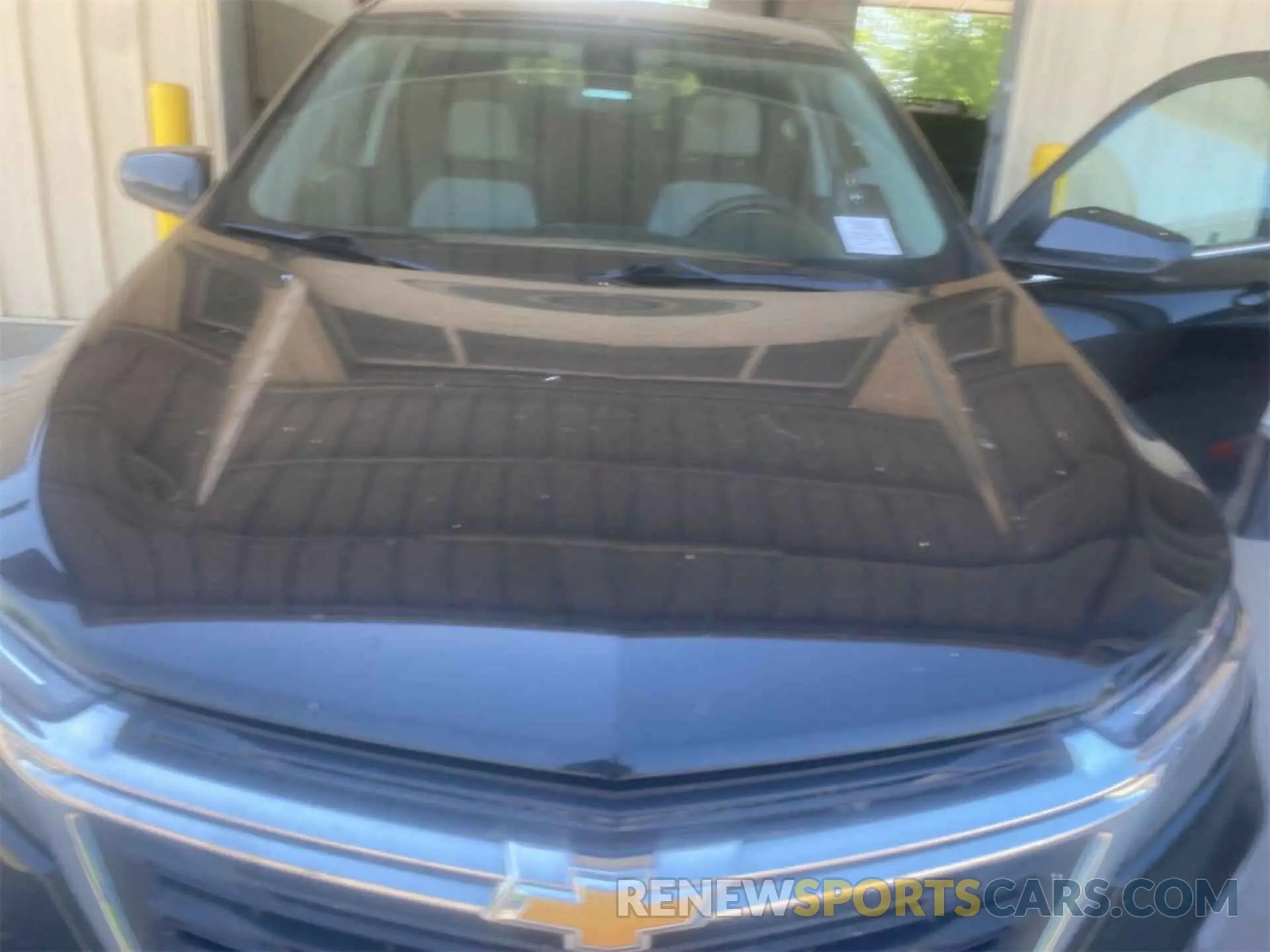 1 Фотография поврежденного автомобиля 2GNAXJEV5N6110445 CHEVROLET EQUINOX 2022