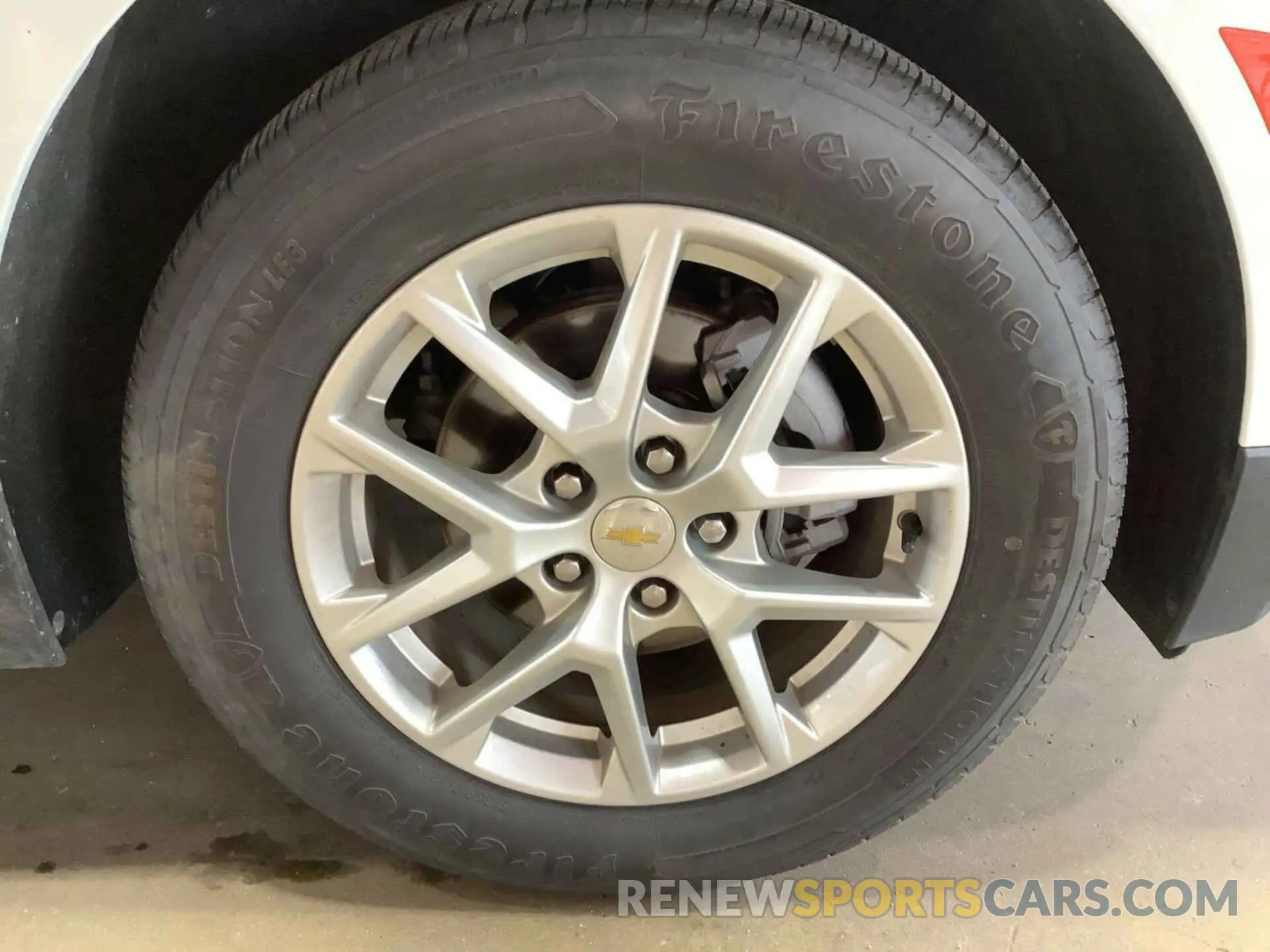 17 Фотография поврежденного автомобиля 2GNAXJEV9N6108696 CHEVROLET EQUINOX 2022