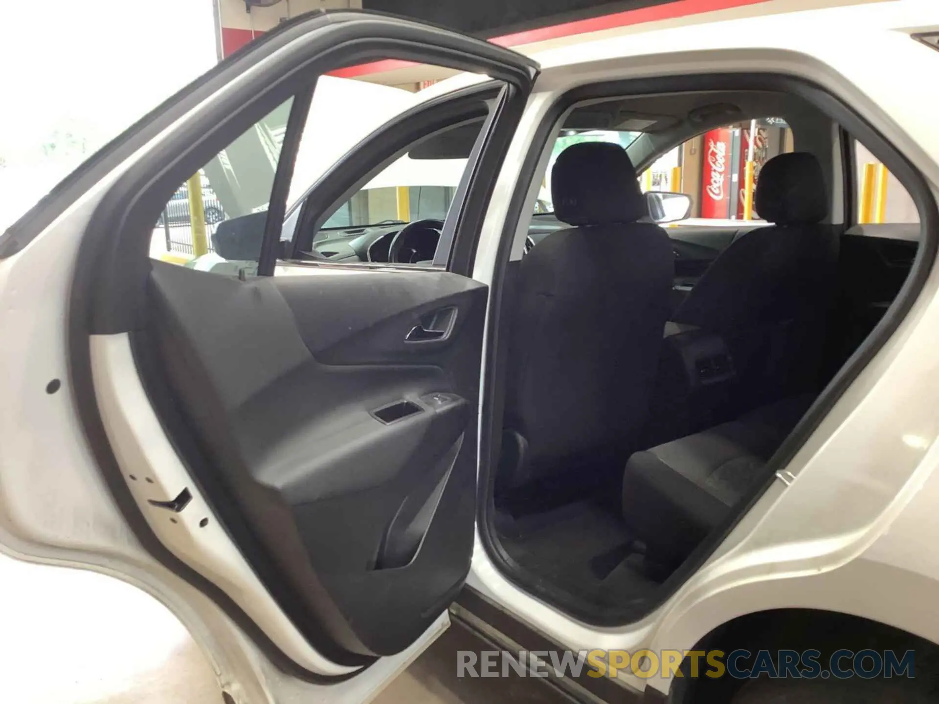19 Фотография поврежденного автомобиля 2GNAXJEV9N6108696 CHEVROLET EQUINOX 2022