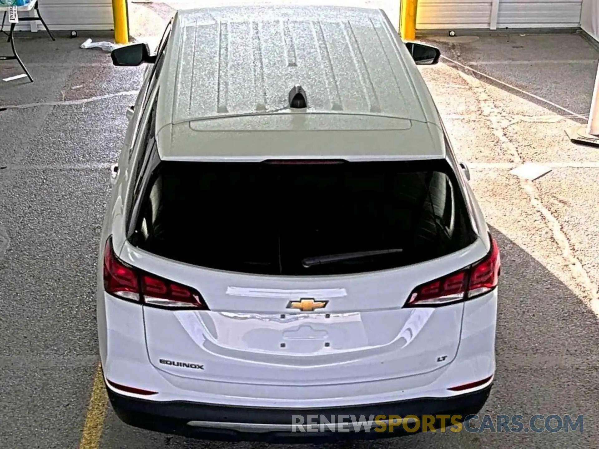 32 Фотография поврежденного автомобиля 2GNAXJEV9N6108696 CHEVROLET EQUINOX 2022