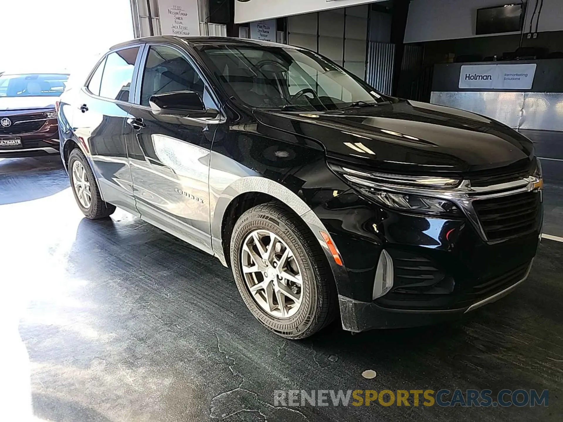 12 Photograph of a damaged car 2GNAXJEVXN6110442 CHEVROLET EQUINOX 2022