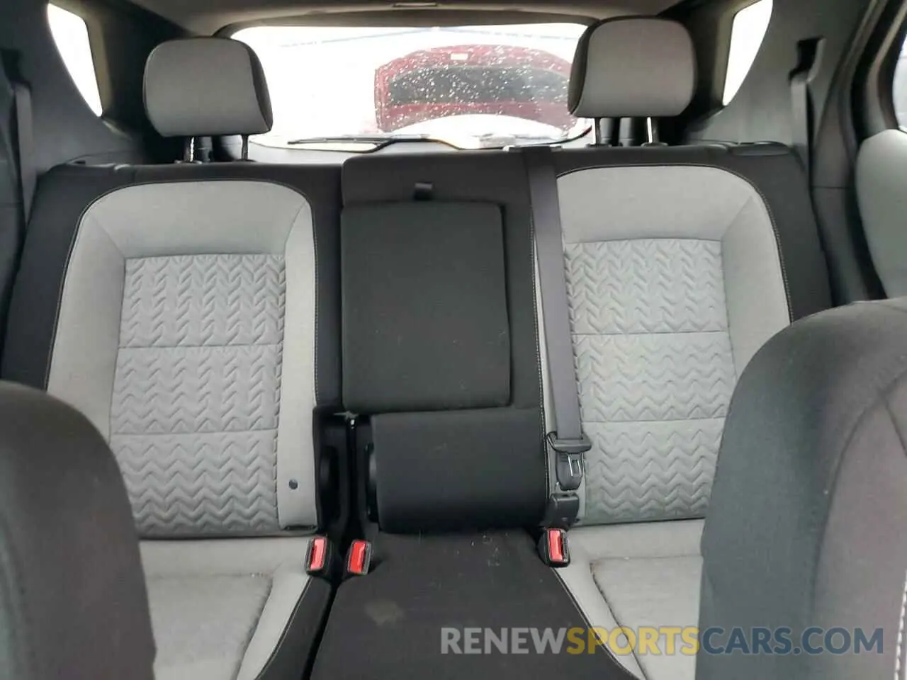 10 Photograph of a damaged car 2GNAXKEV1N6121271 CHEVROLET EQUINOX 2022