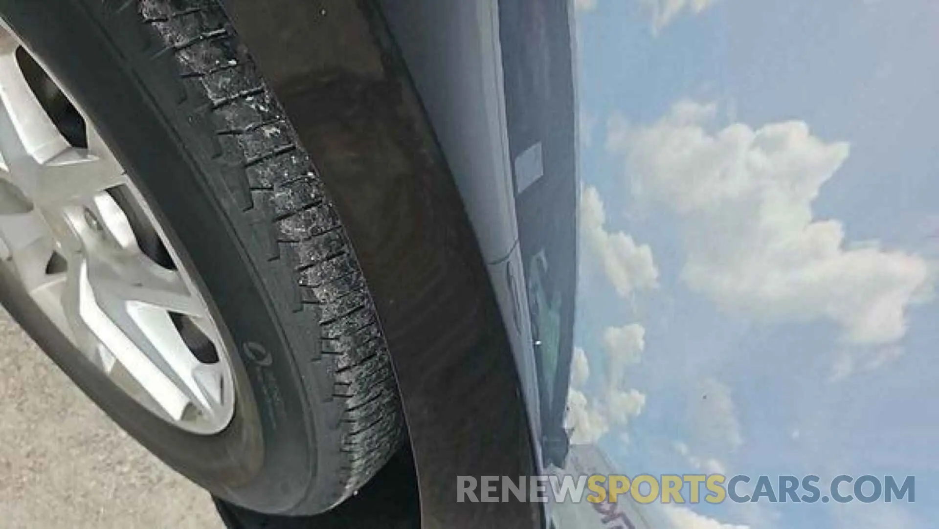 1 Photograph of a damaged car 2GNAXKEV1N6148017 CHEVROLET EQUINOX 2022