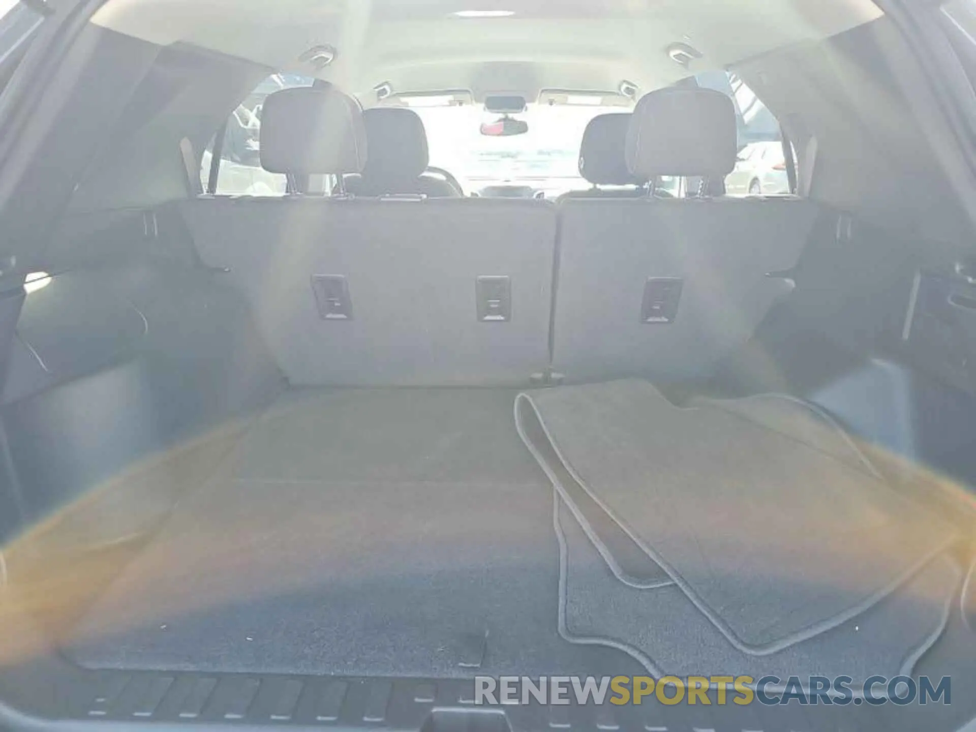 7 Photograph of a damaged car 2GNAXKEV1N6148017 CHEVROLET EQUINOX 2022