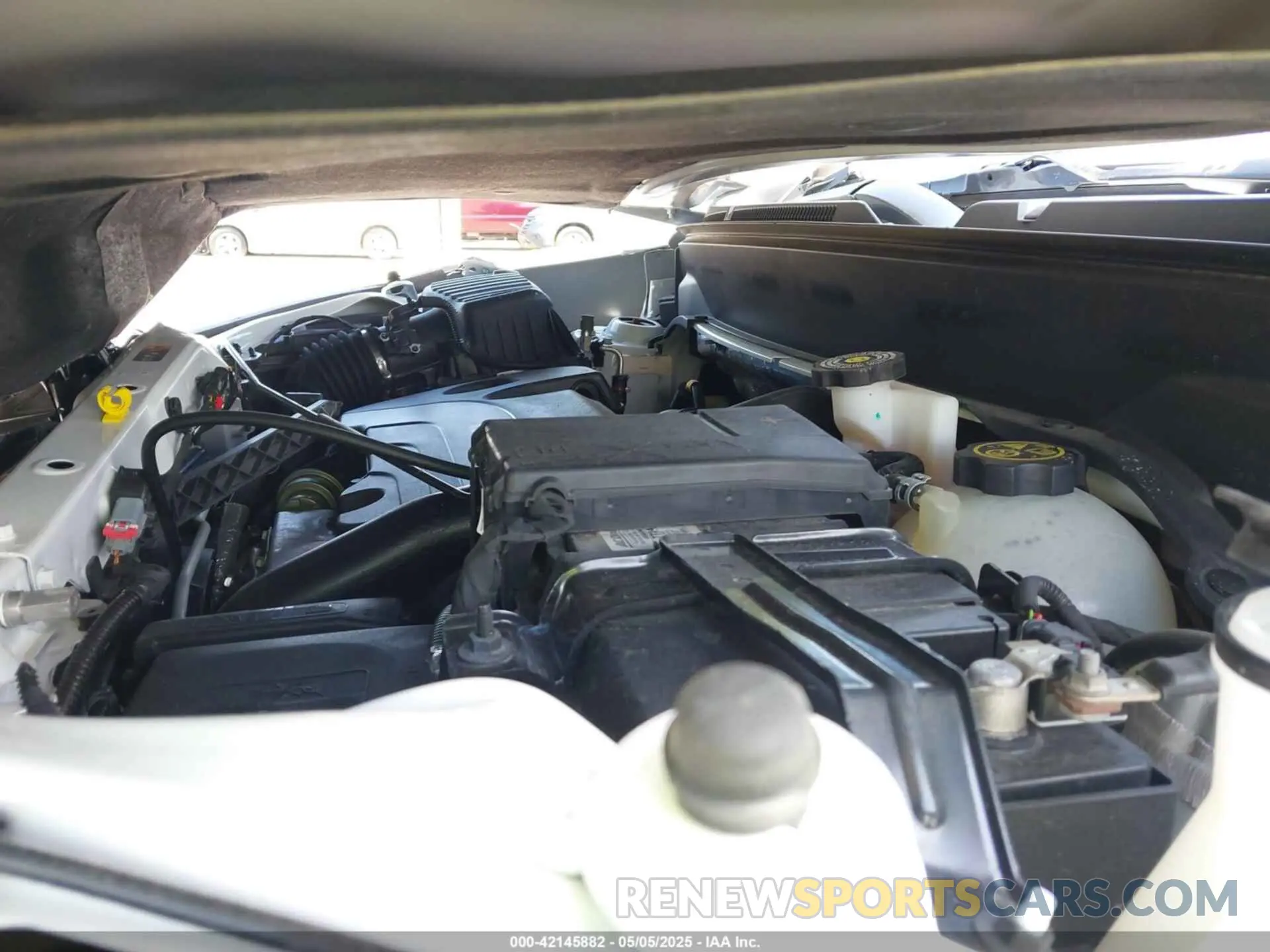 10 Photograph of a damaged car 2GNAXKEV2N6117696 CHEVROLET EQUINOX 2022