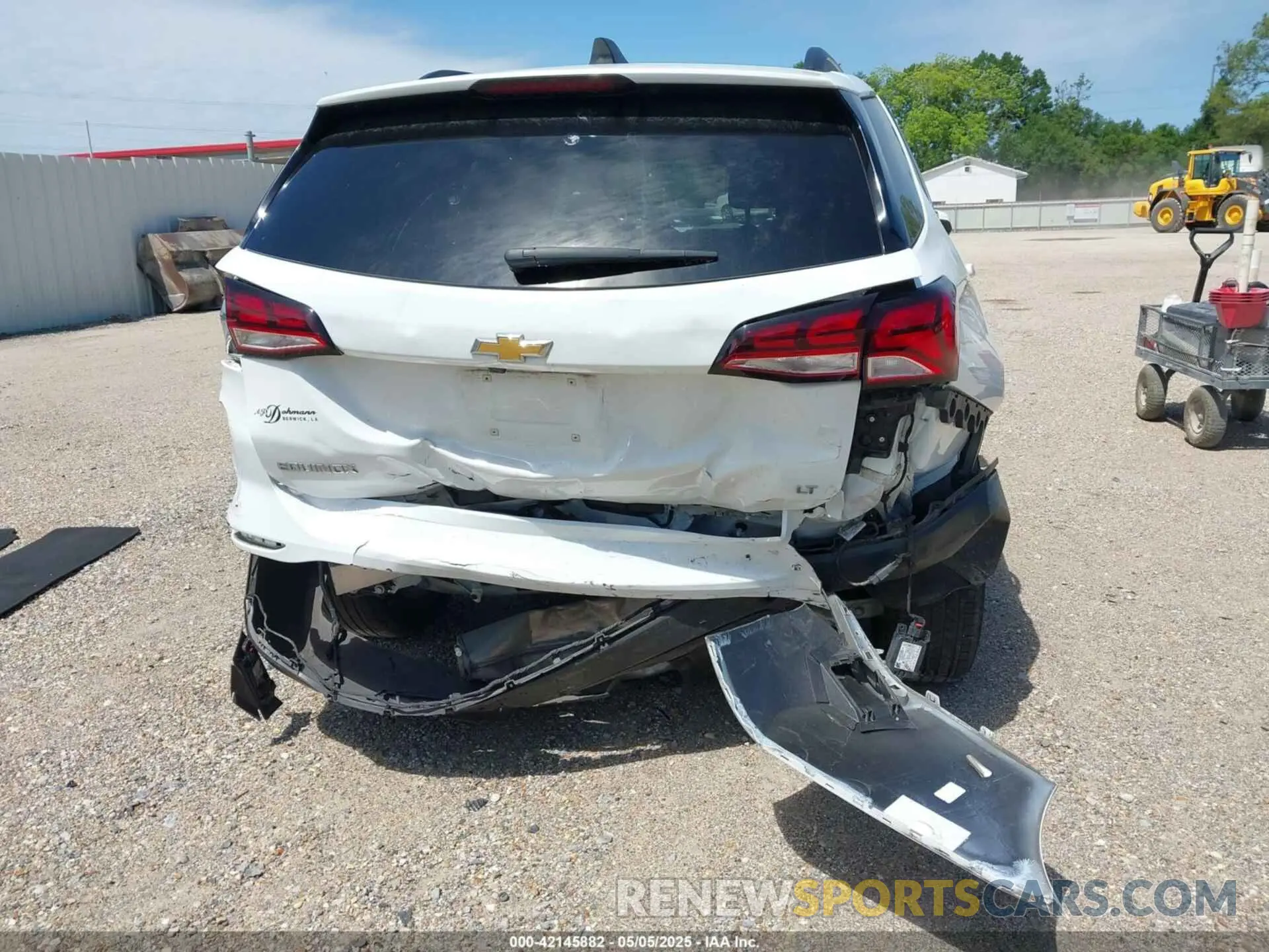 6 Photograph of a damaged car 2GNAXKEV2N6117696 CHEVROLET EQUINOX 2022