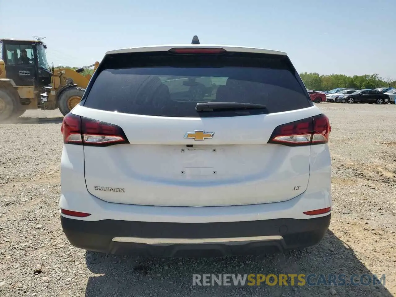 6 Фотография поврежденного автомобиля 2GNAXKEV3N6109946 CHEVROLET EQUINOX 2022