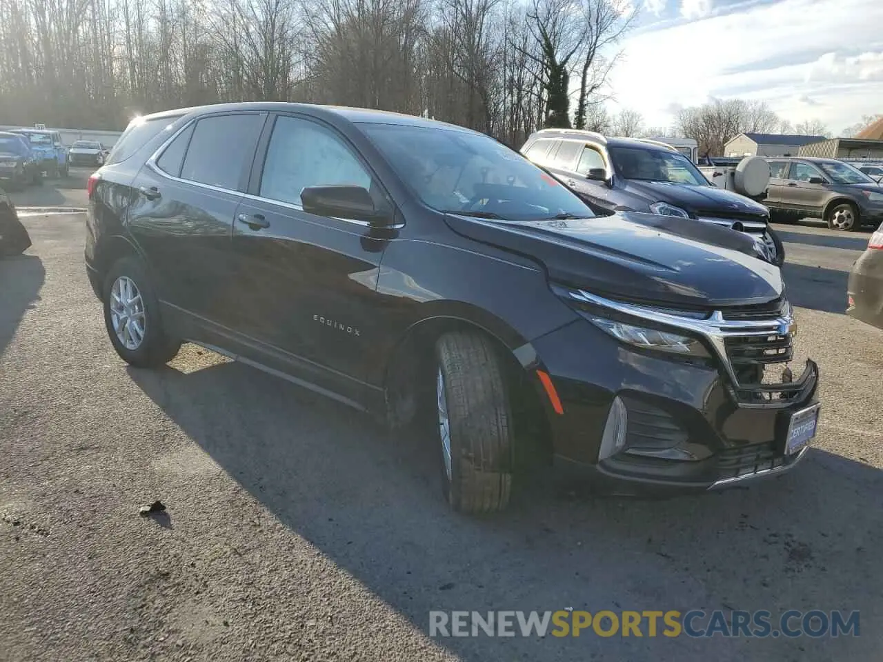 4 Photograph of a damaged car 2GNAXKEV5N6103856 CHEVROLET EQUINOX 2022